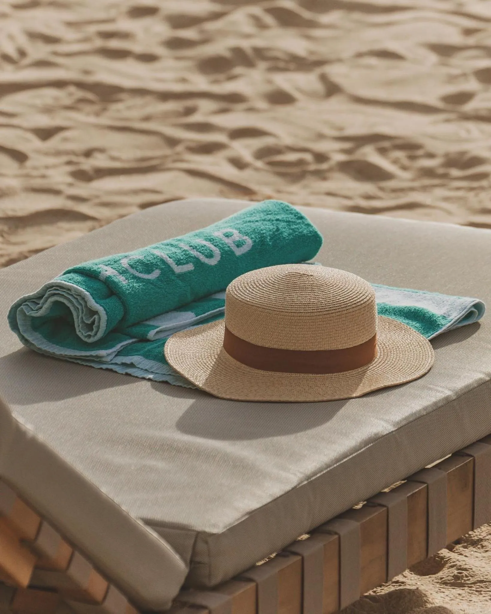 Restaurant/places to eat in Twinpalms Surin Beach Phuket