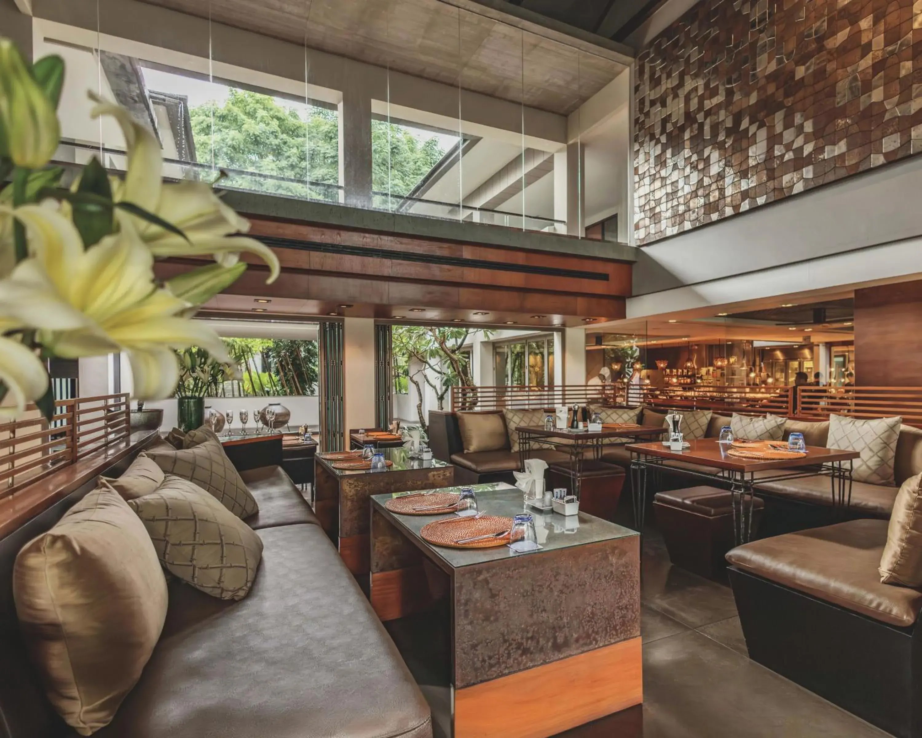 Restaurant/places to eat in Twinpalms Surin Beach Phuket Restaurant/places to eat in Twinpalms Surin Beach Phuket