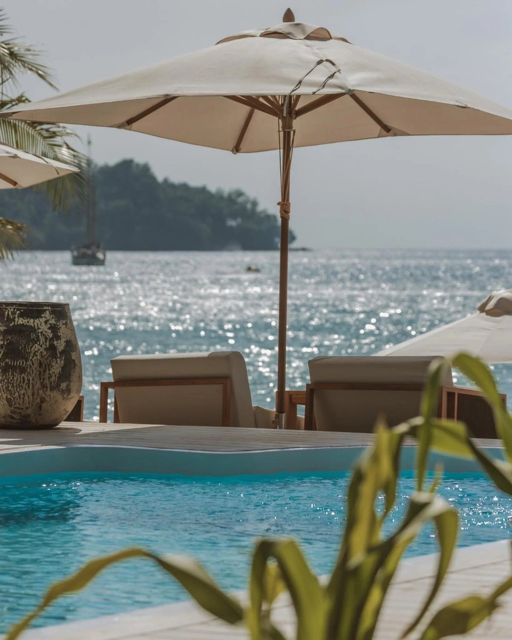 Restaurant/places to eat in Twinpalms Surin Beach Phuket