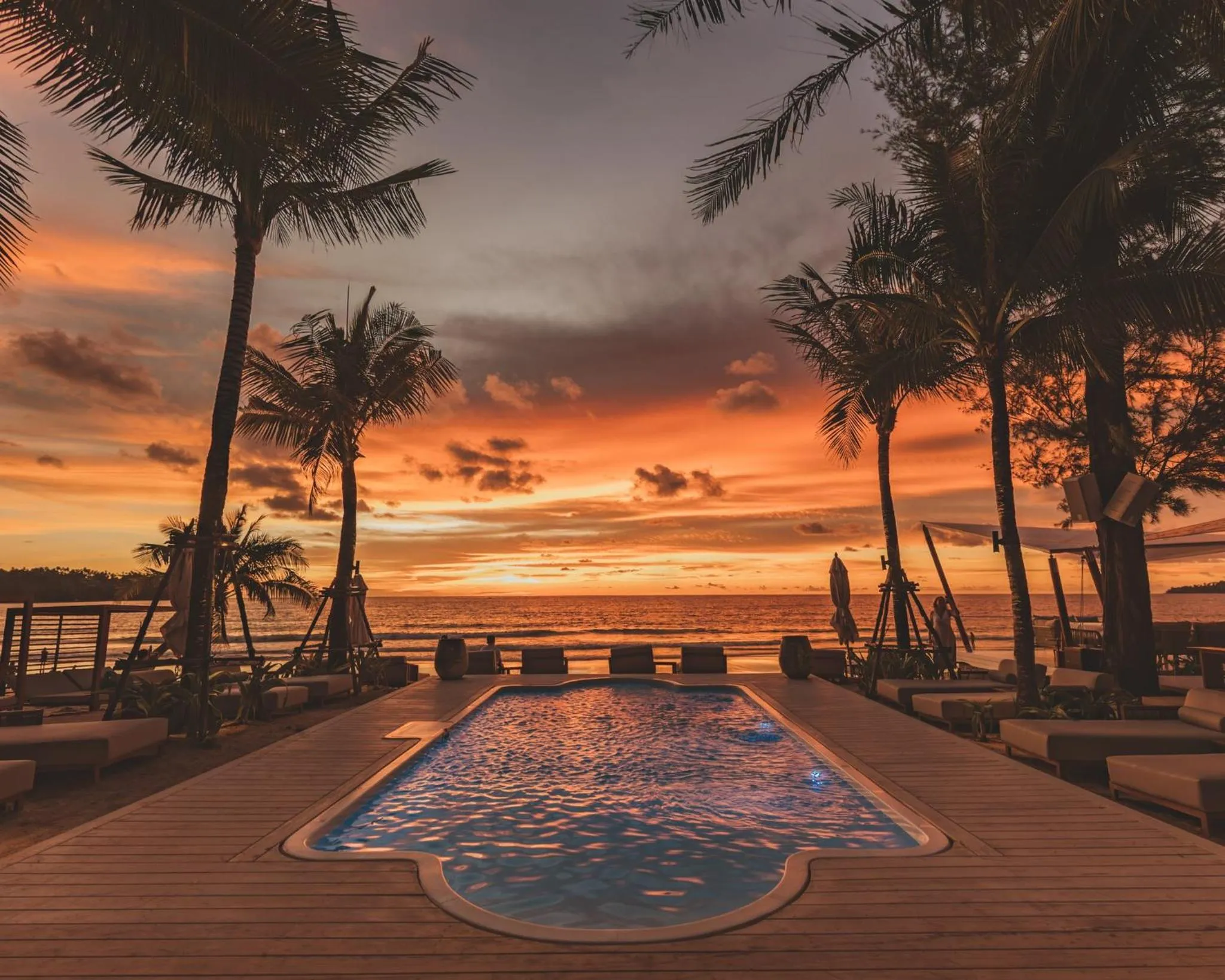 Swimming pool in Twinpalms Surin Beach Phuket