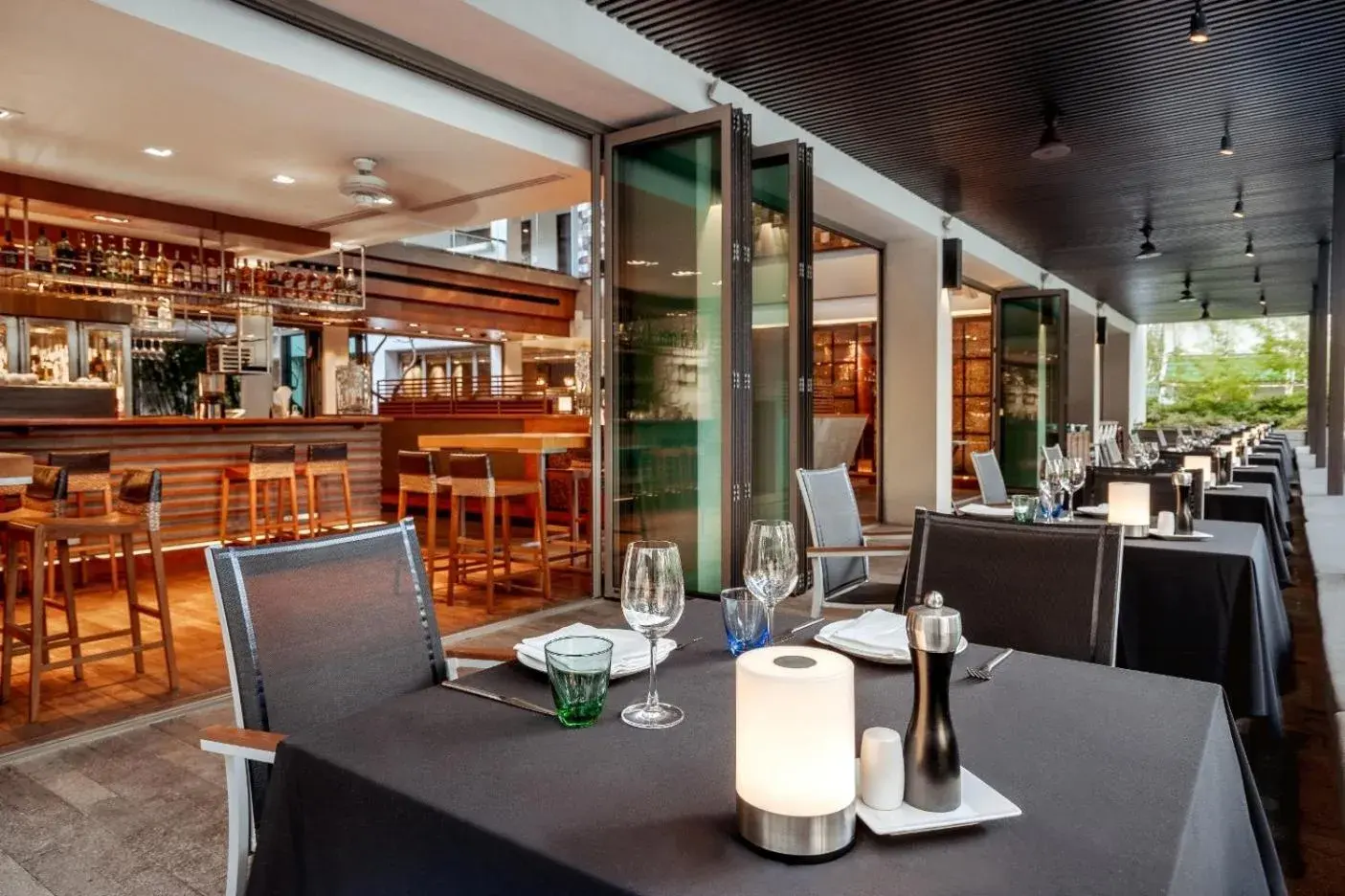 Restaurant/places to eat in Twinpalms Surin Beach Phuket Restaurant/places to eat in Twinpalms Surin Beach Phuket