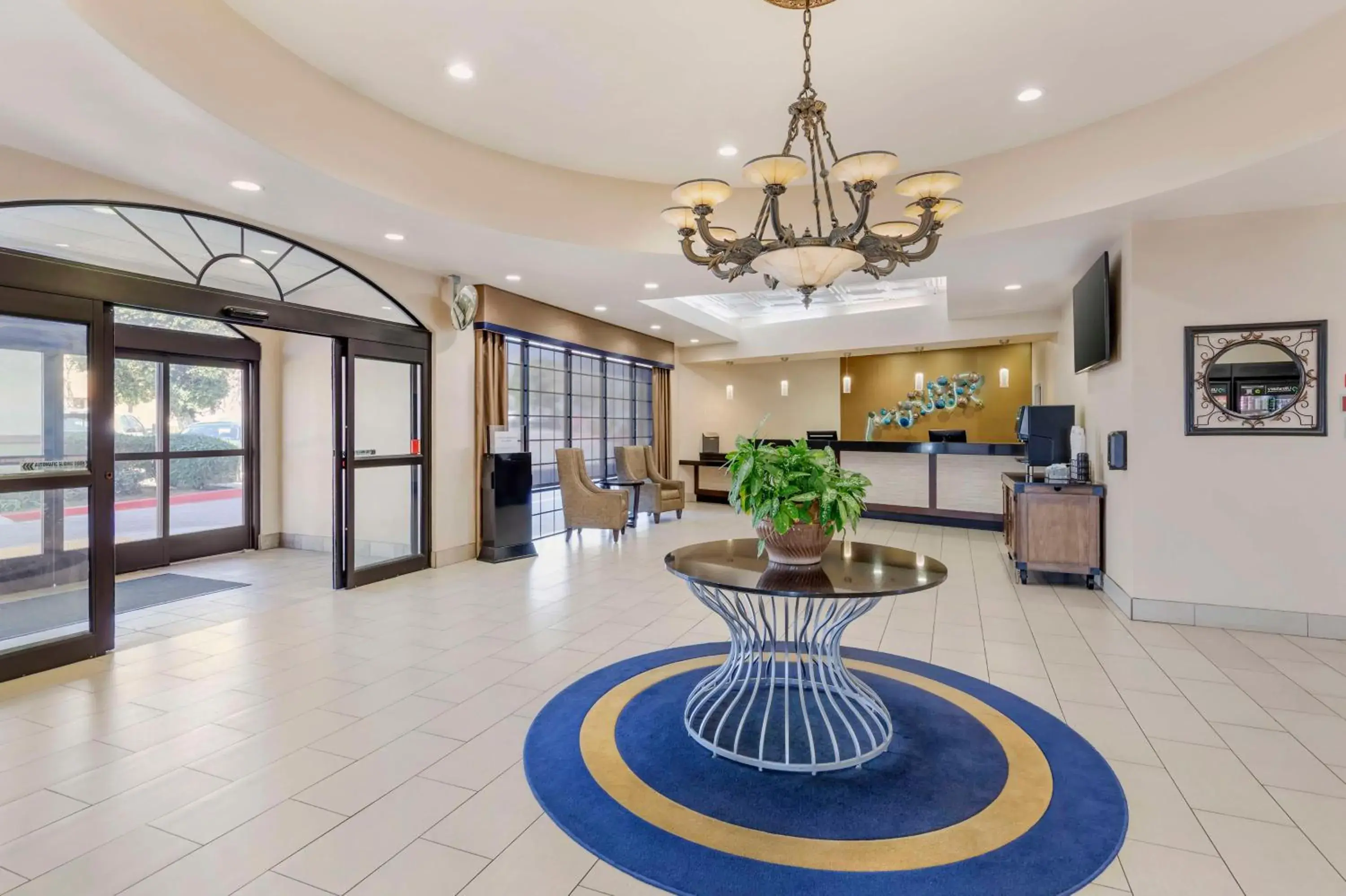 Lobby or reception in Best Western Plus Heritage Inn Ontario Rancho Cucamonga Lobby or reception in Best Western Plus Heritage Inn Ontario Rancho Cucamonga