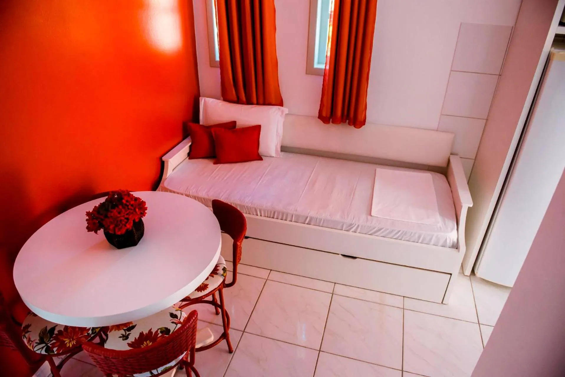 Seating area in Pousada Maré Mansa