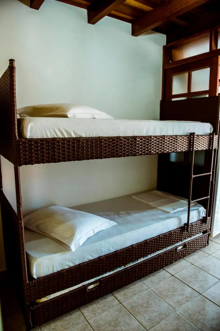 bunk bed in Pousada Maré Mansa