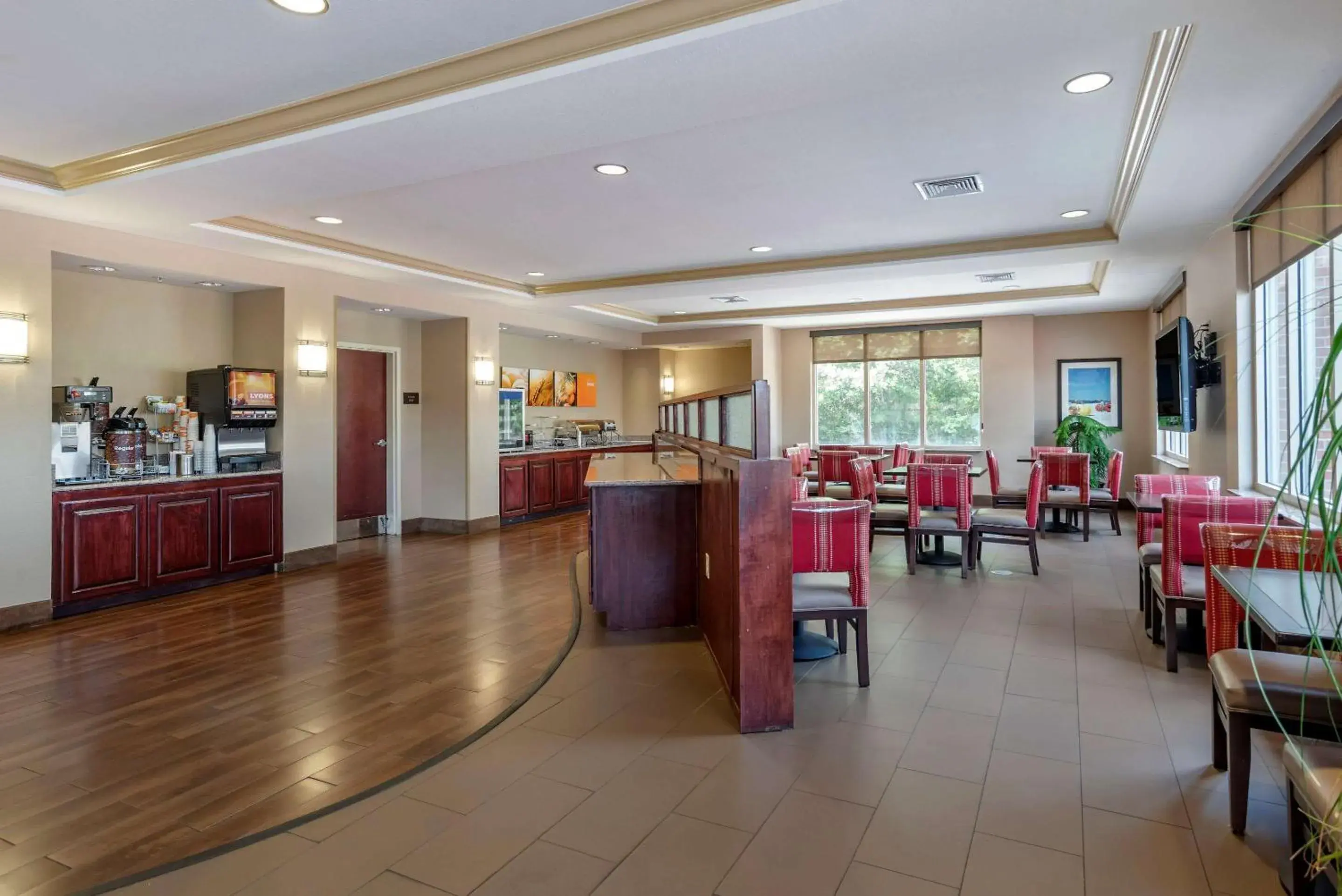 Restaurant/places to eat in Comfort Suites Biloxi/Ocean Springs Restaurant/places to eat in Comfort Suites Biloxi/Ocean Springs