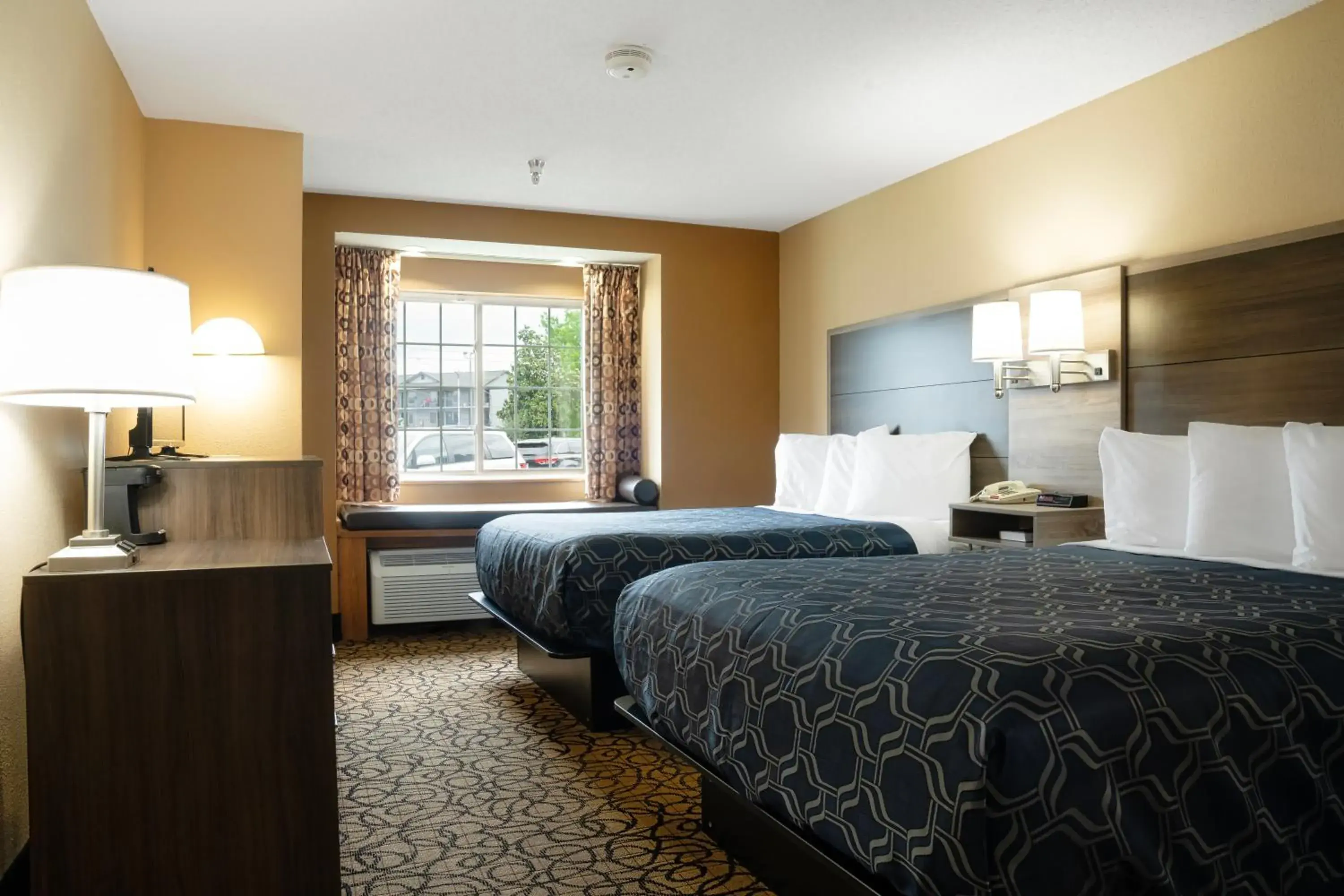 Bed in Guest Inn Pigeon Forge Bed in Guest Inn Pigeon Forge