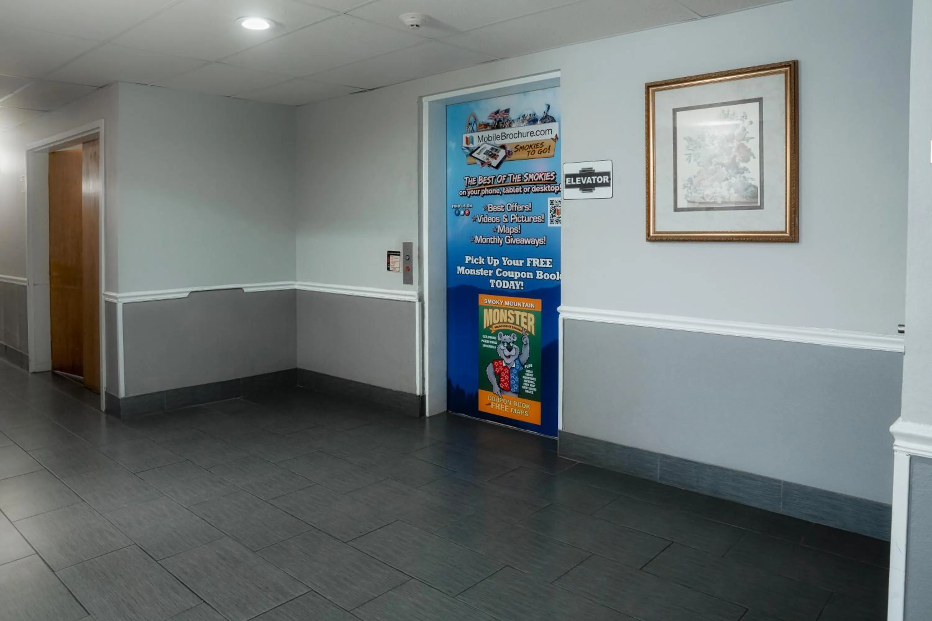 elevator in Guest Inn Pigeon Forge