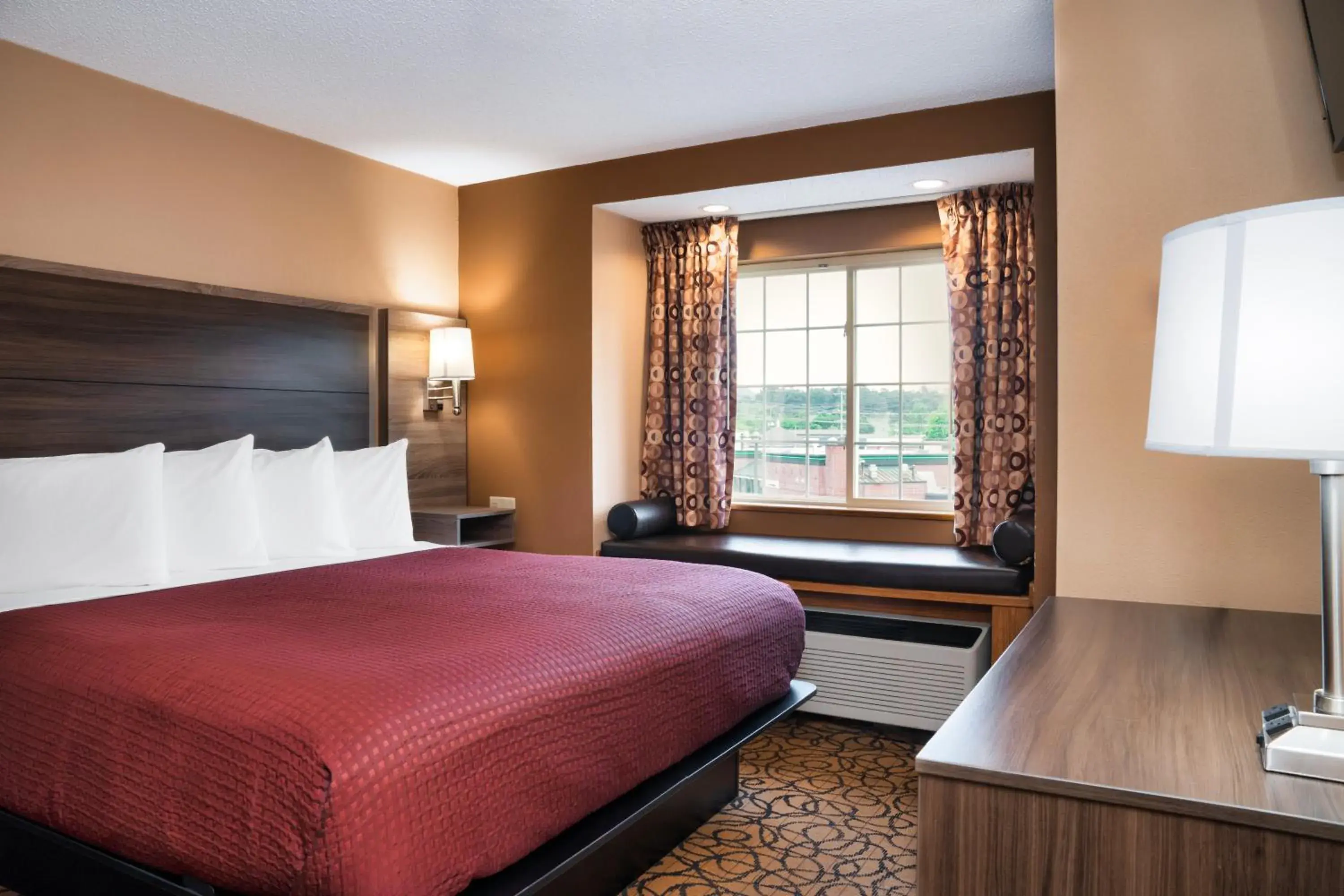 Bedroom, Bed in Guest Inn Pigeon Forge Bedroom, Bed in Guest Inn Pigeon Forge