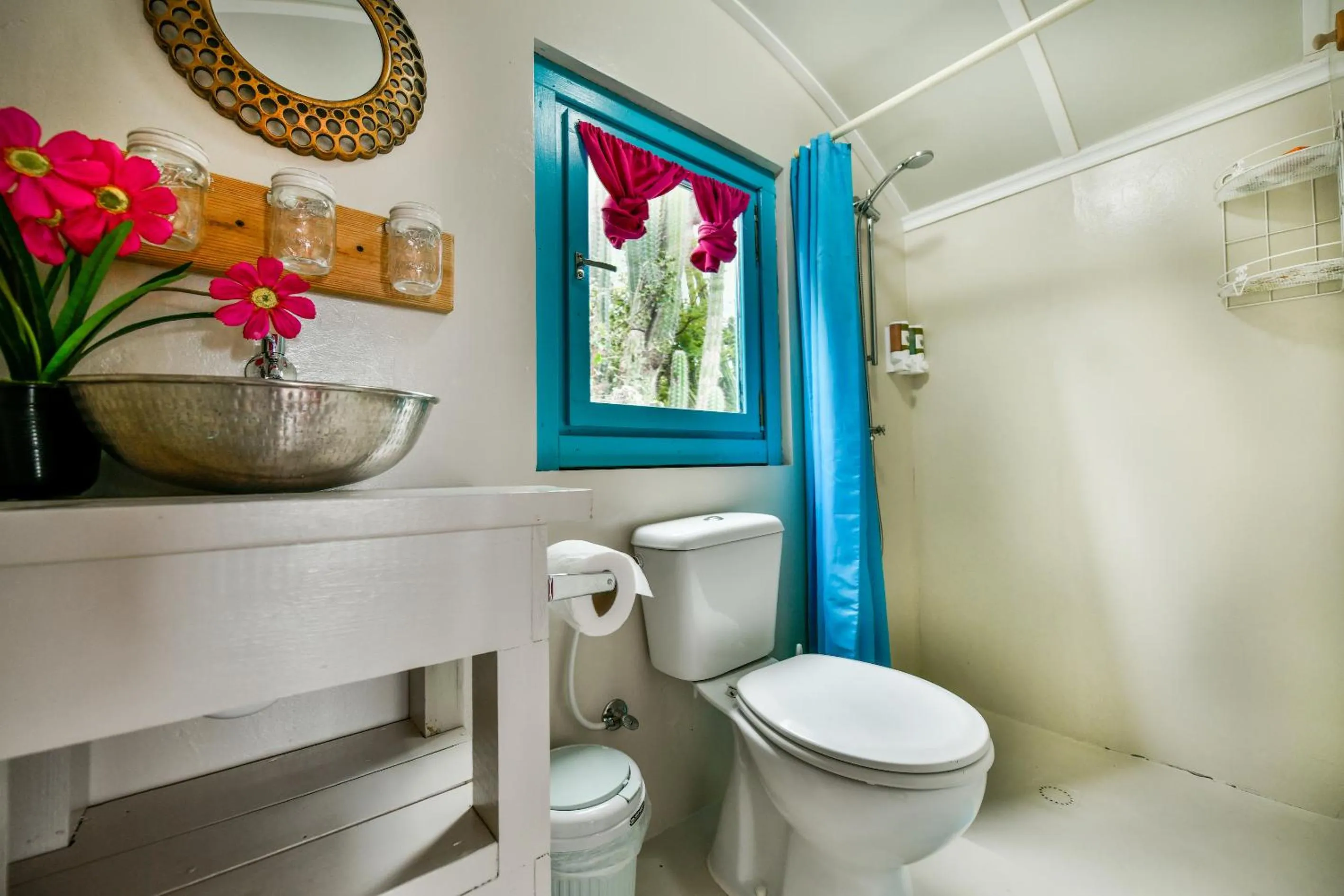 Bathroom in Mammaloe