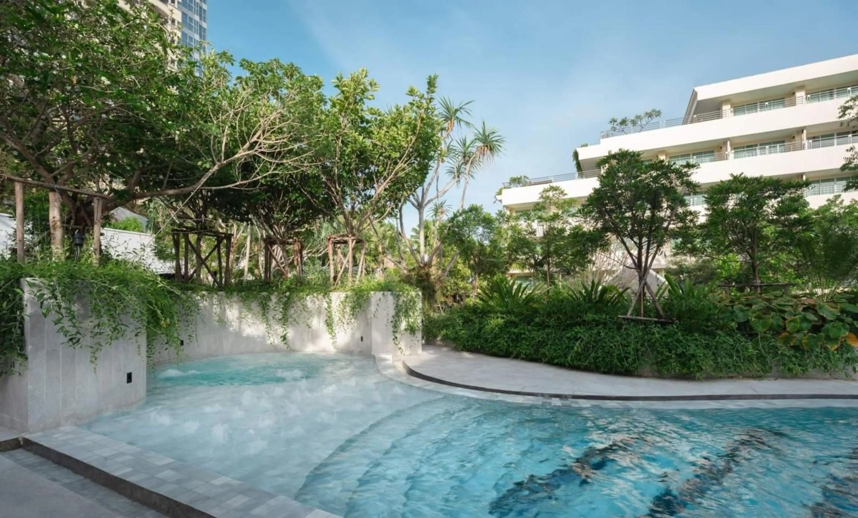 Day in The Royal Paradise Hotel & Spa - SHA Extra Plus