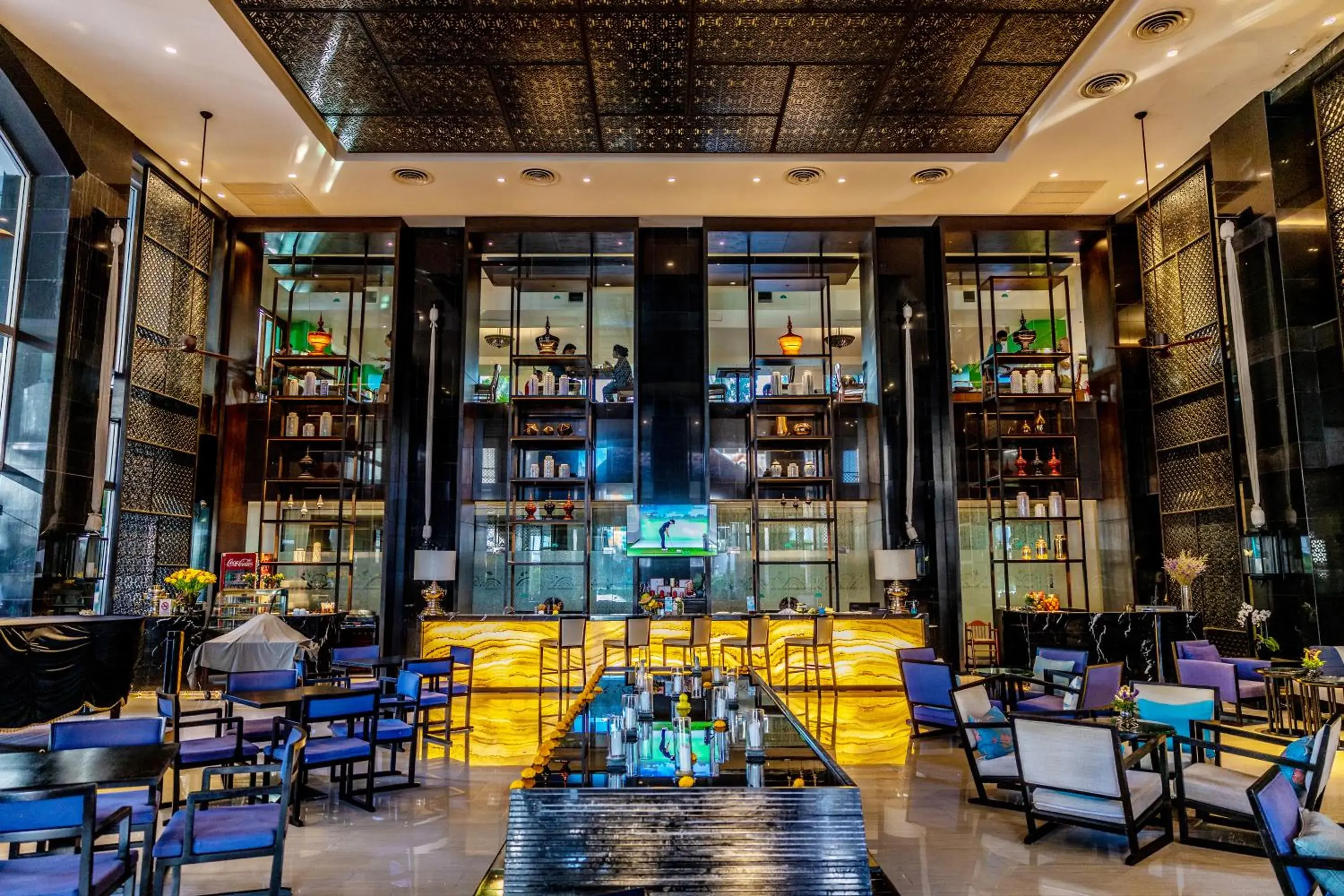 Restaurant/places to eat in The Royal Paradise Hotel & Spa - SHA Extra Plus Restaurant/places to eat in The Royal Paradise Hotel & Spa - SHA Extra Plus