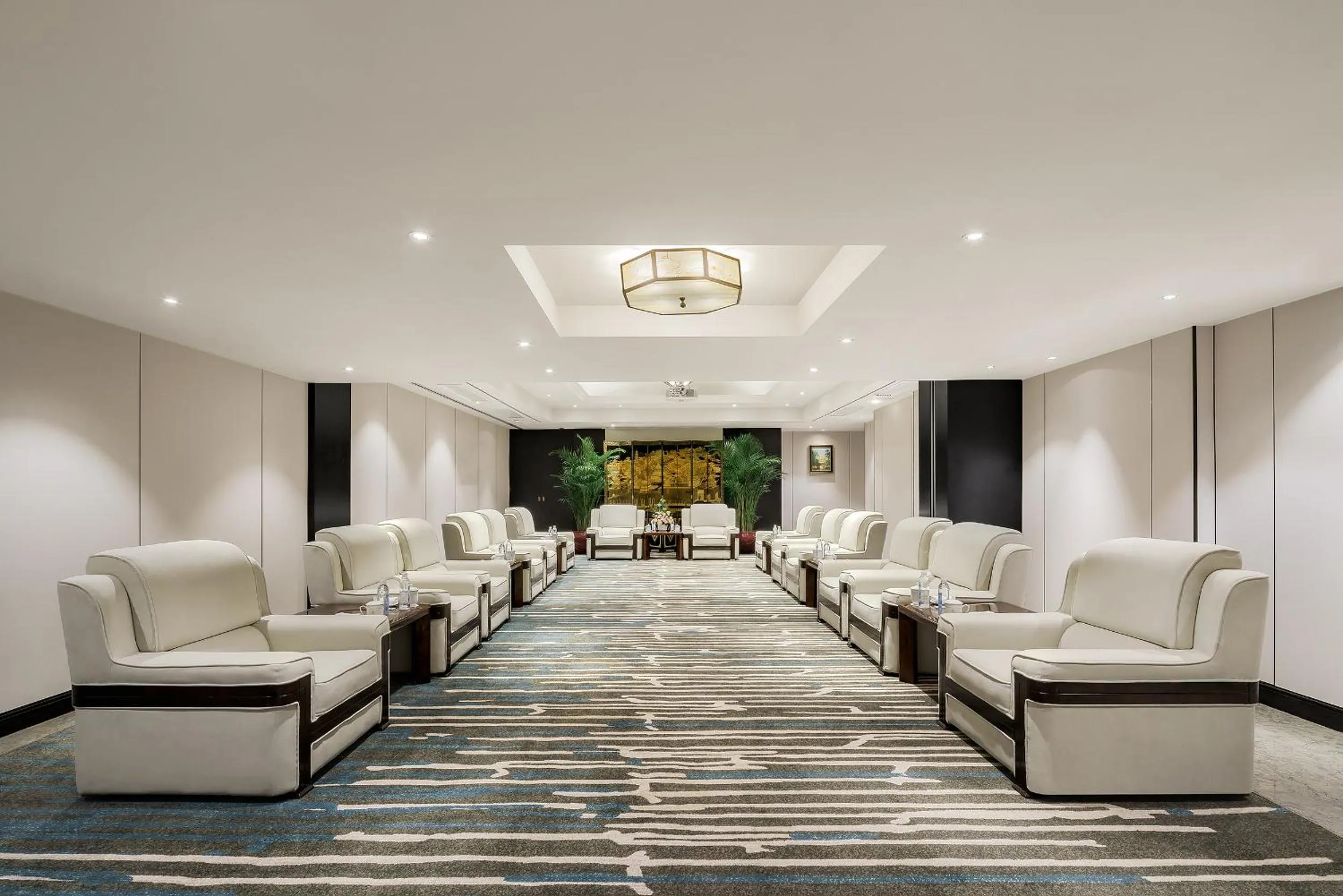 Meeting/conference room in Pan Pacific Suzhou -Including unlimited access to the 4A-level Panmen Scenic Area