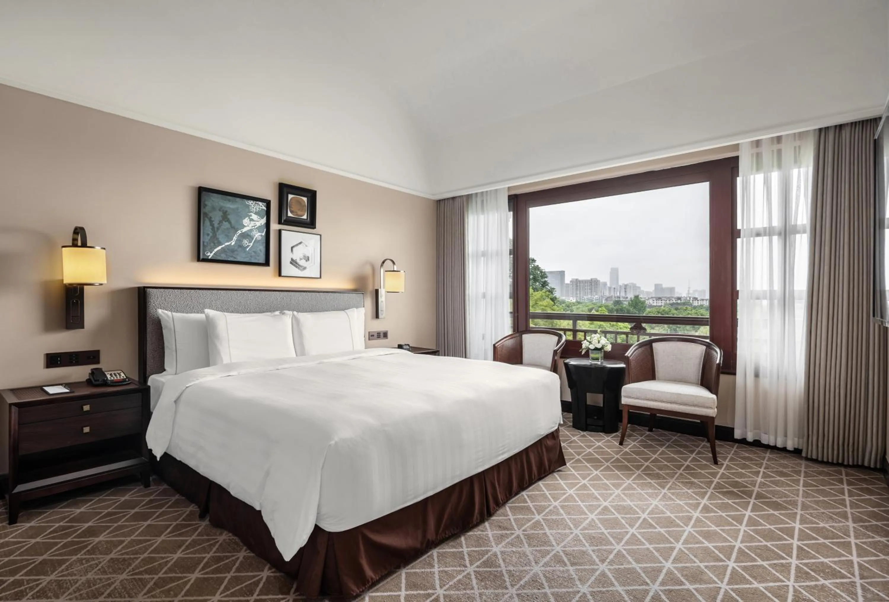 Bedroom, Bed in Pan Pacific Suzhou -Including unlimited access to the 4A-level Panmen Scenic Area
