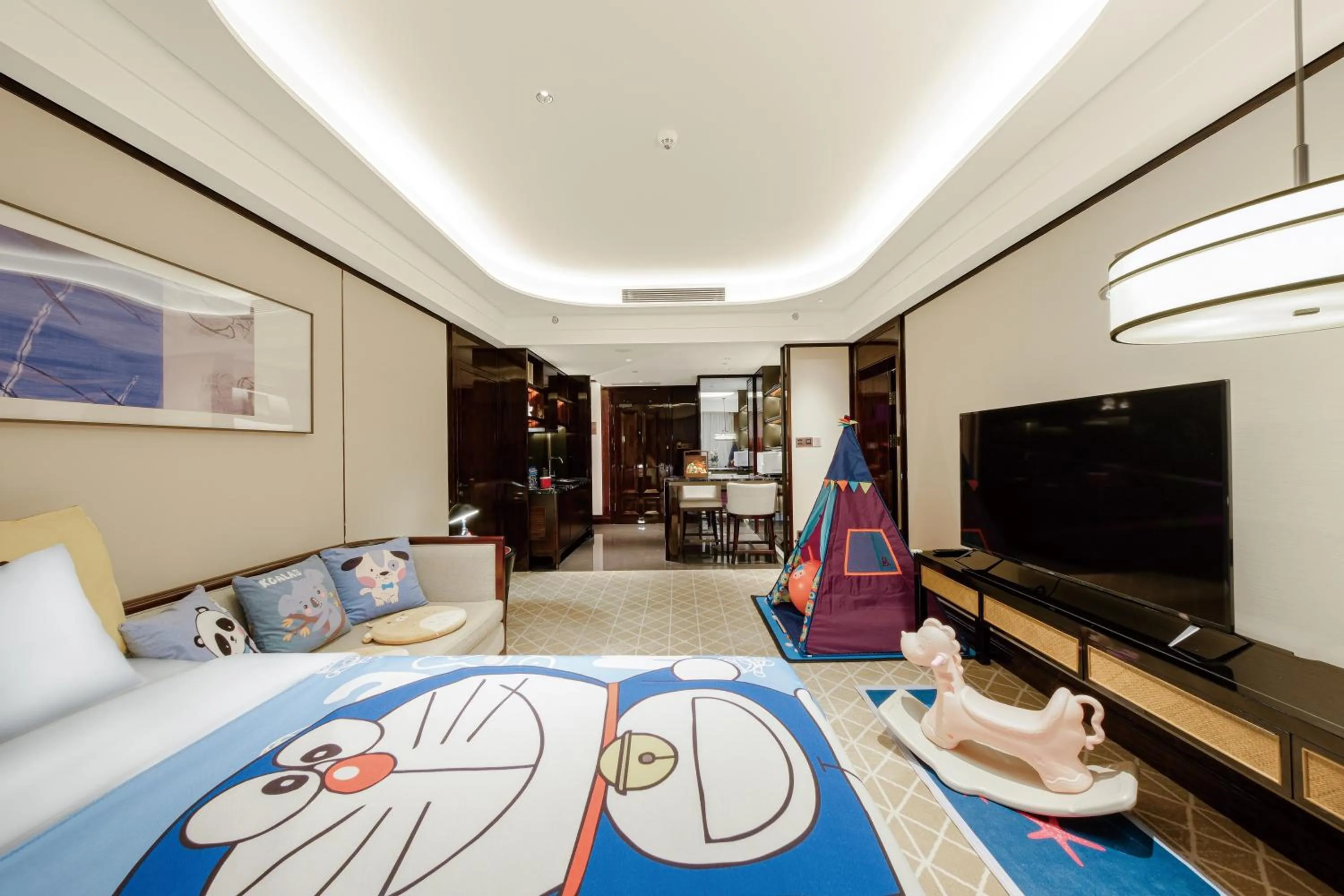 Photo of the whole room, Bed in Pan Pacific Suzhou