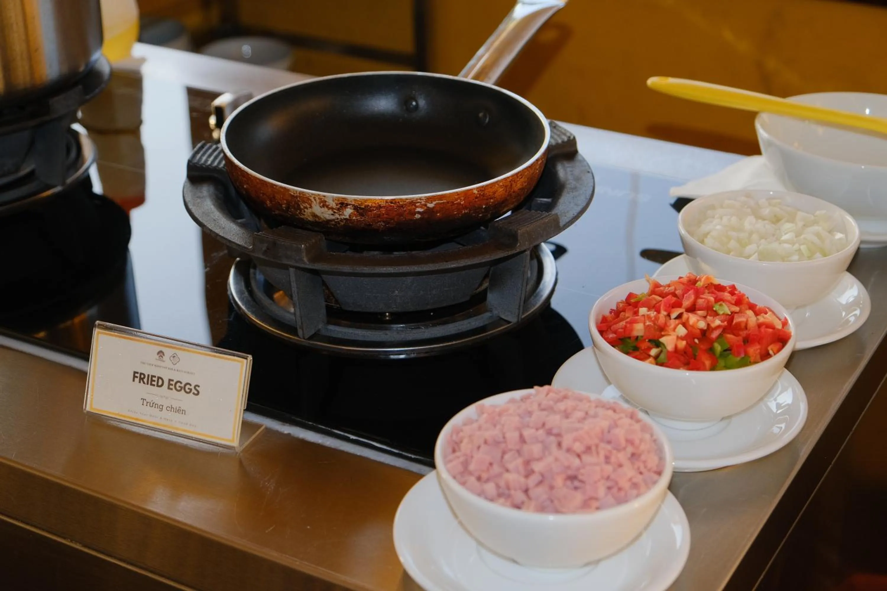 Buffet breakfast in Duc Vuong Saigon Hotel - Bui Vien