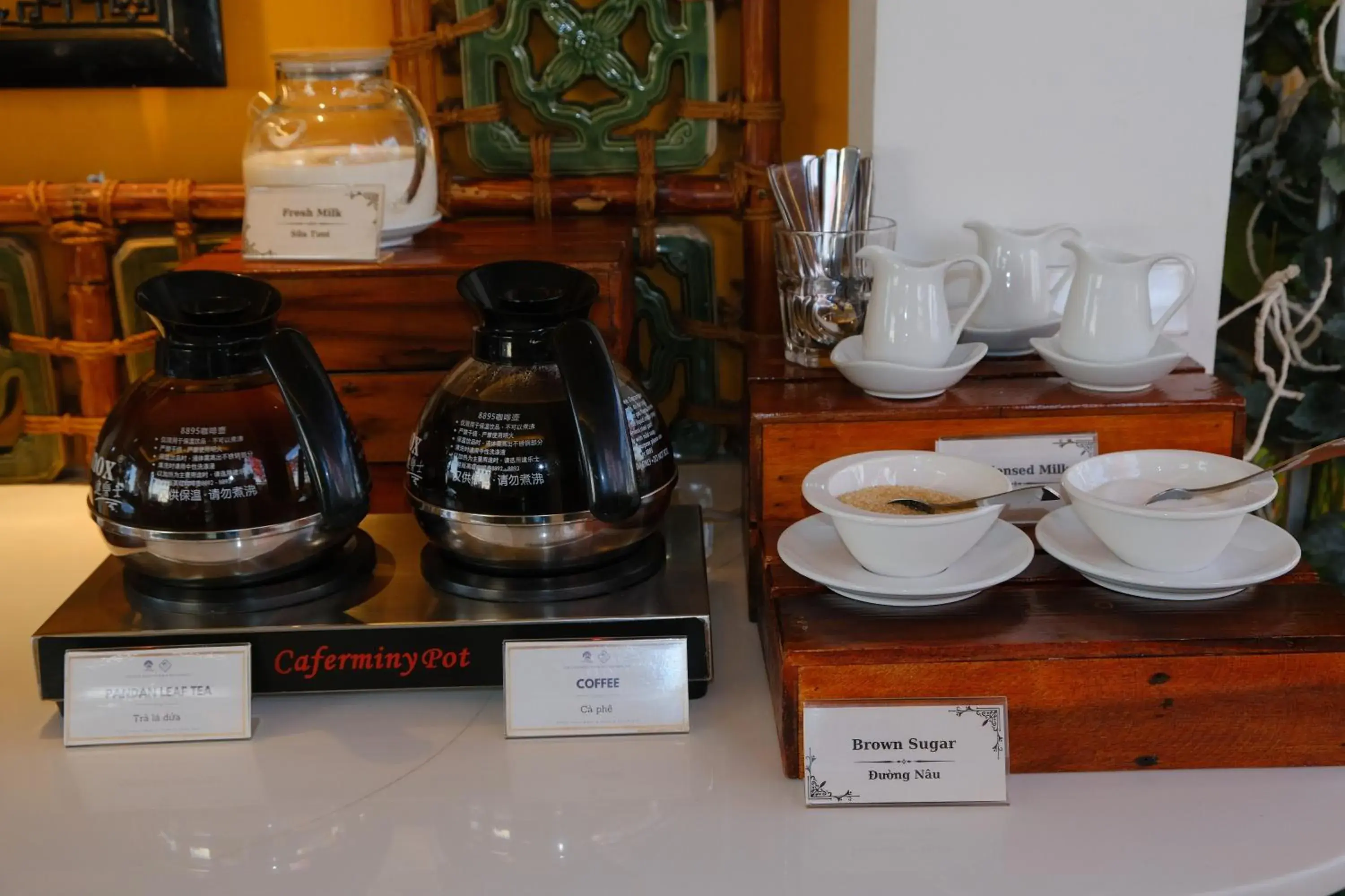 Buffet breakfast in Duc Vuong Saigon Hotel - Bui Vien Buffet breakfast in Duc Vuong Saigon Hotel - Bui Vien