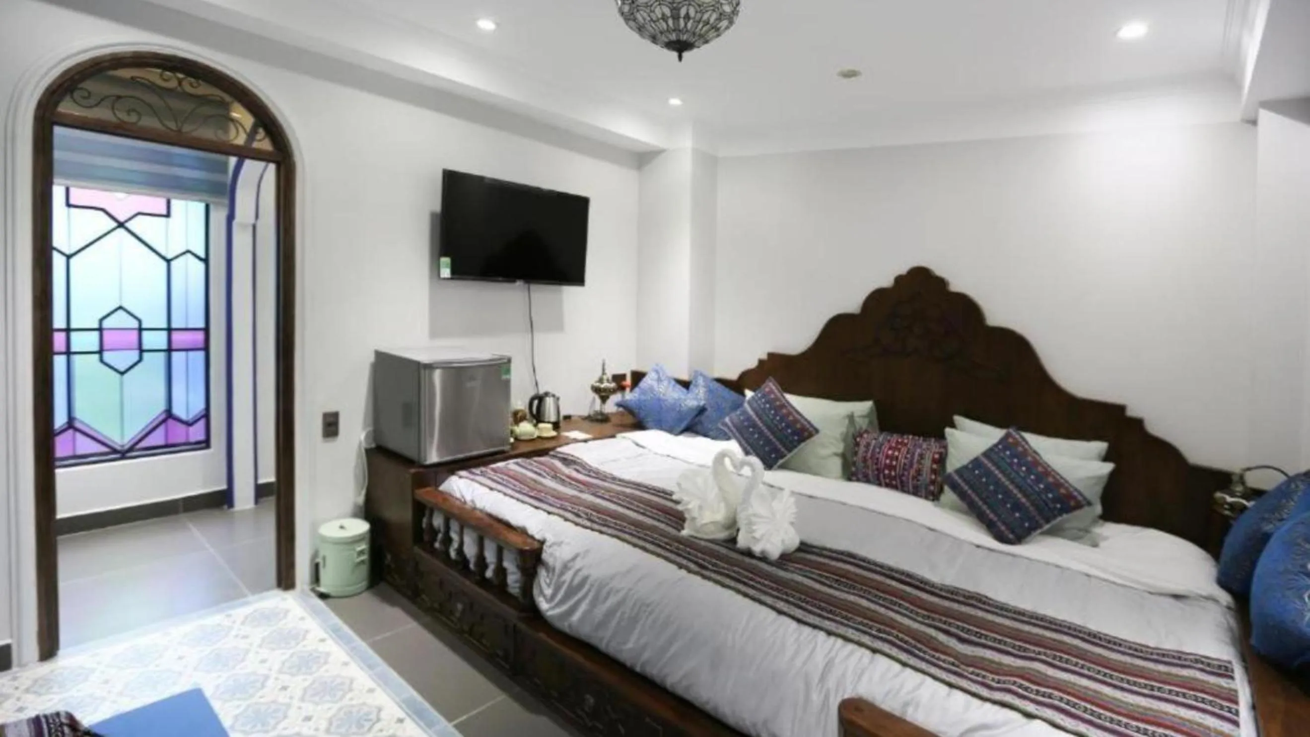 Bedroom, Bed in Duc Vuong Saigon Hotel - Bui Vien