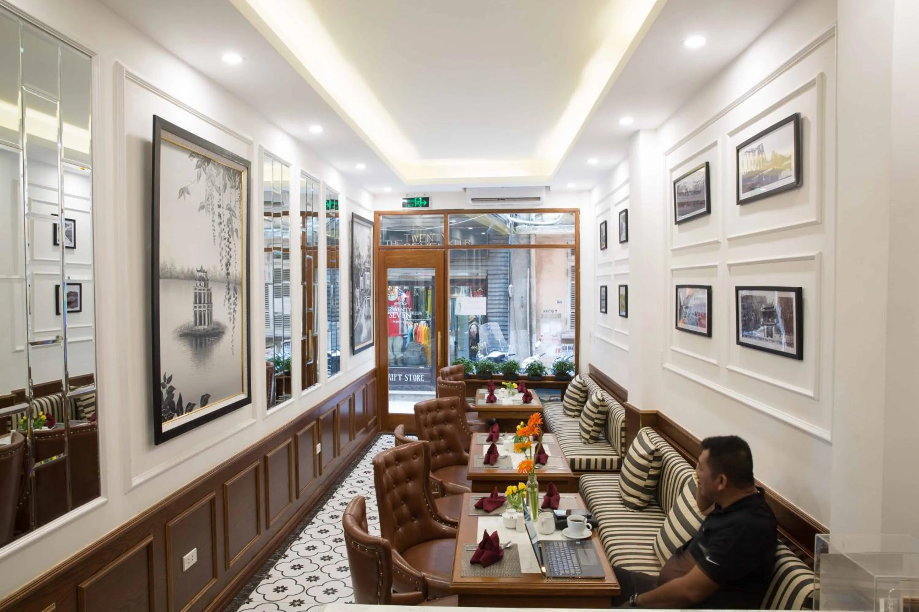 Property building in Hanoi Amber Hotel