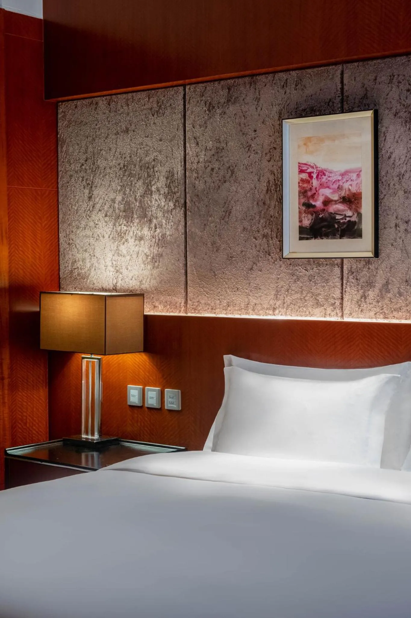 Bedroom, Bed in Marco Polo Jin Jiang