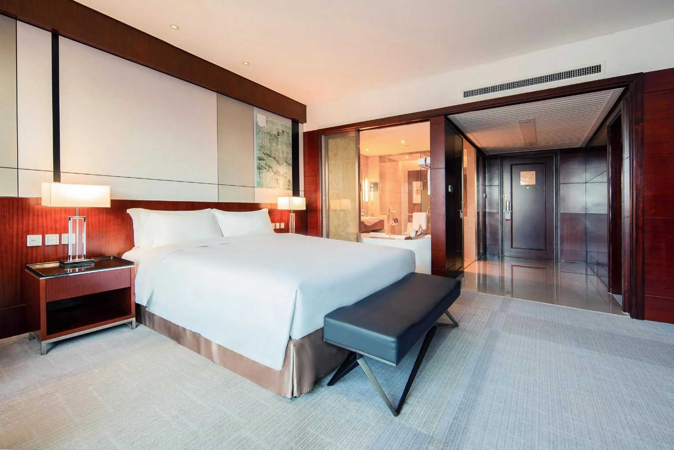 Bedroom, Bed in Marco Polo Jin Jiang