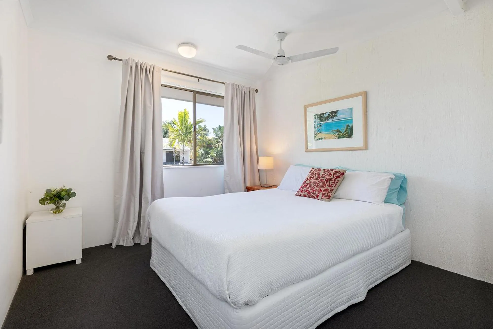 Bed in Nautilus Noosa Resort