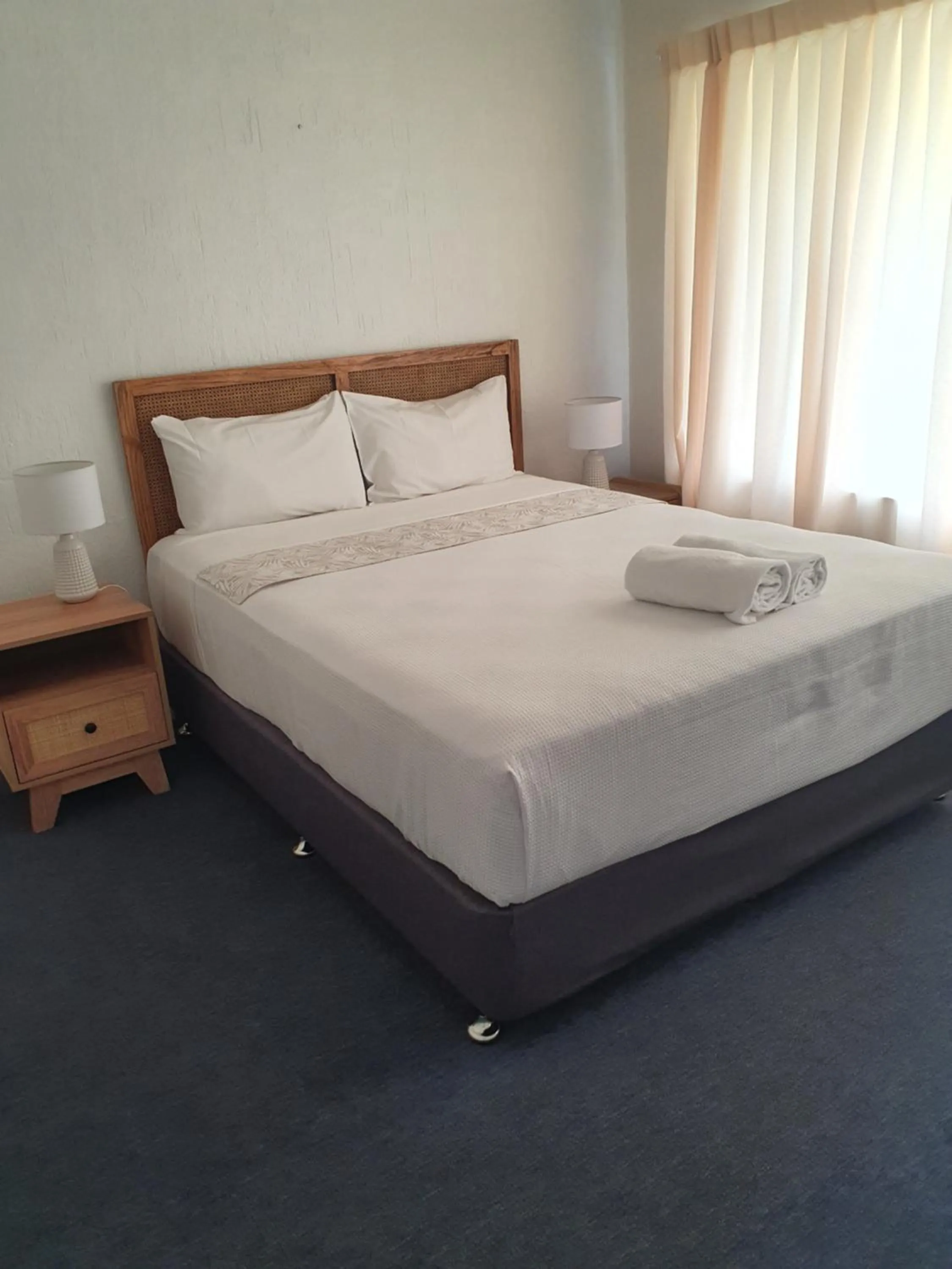 Bed in Nautilus Noosa Resort