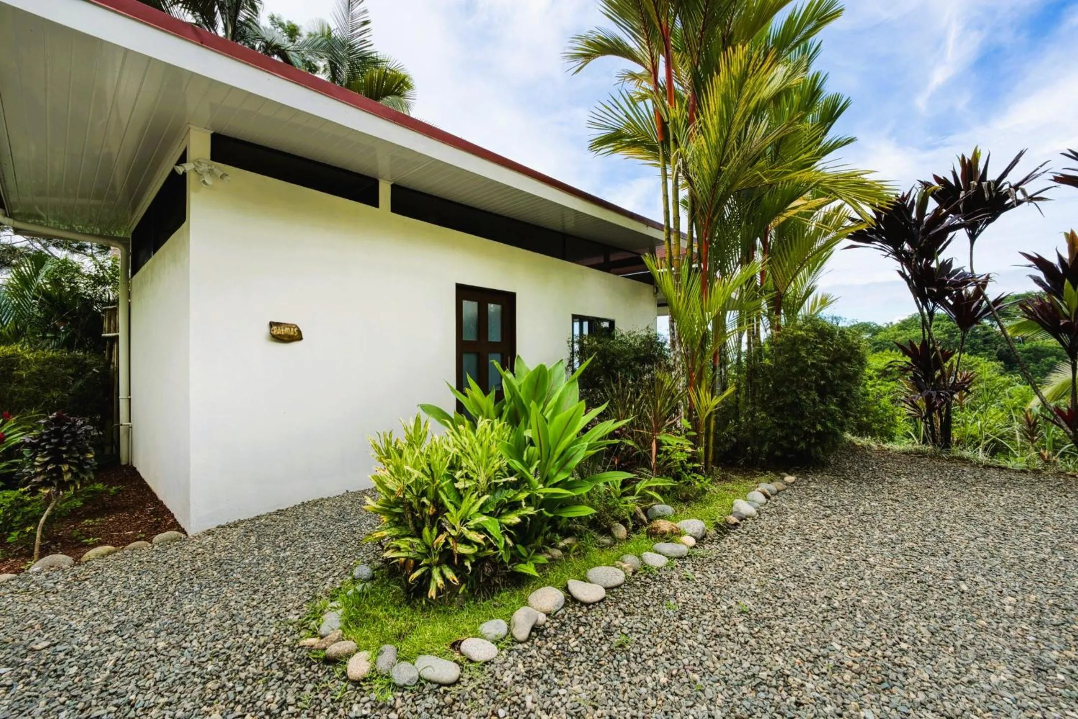 Facade/entrance in Nature's Edge Boutique Hotel