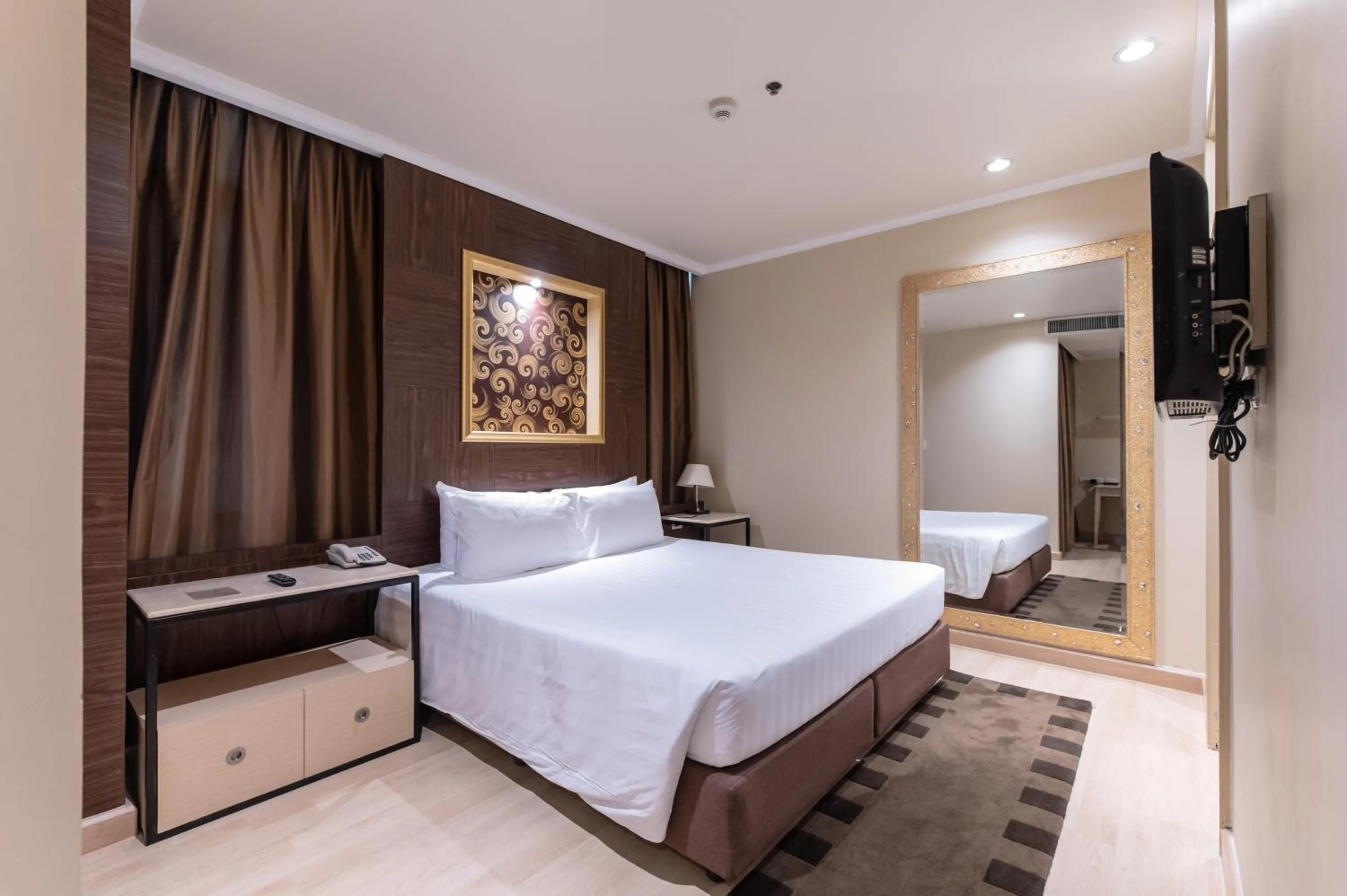Bed in Admiral Premier Bangkok