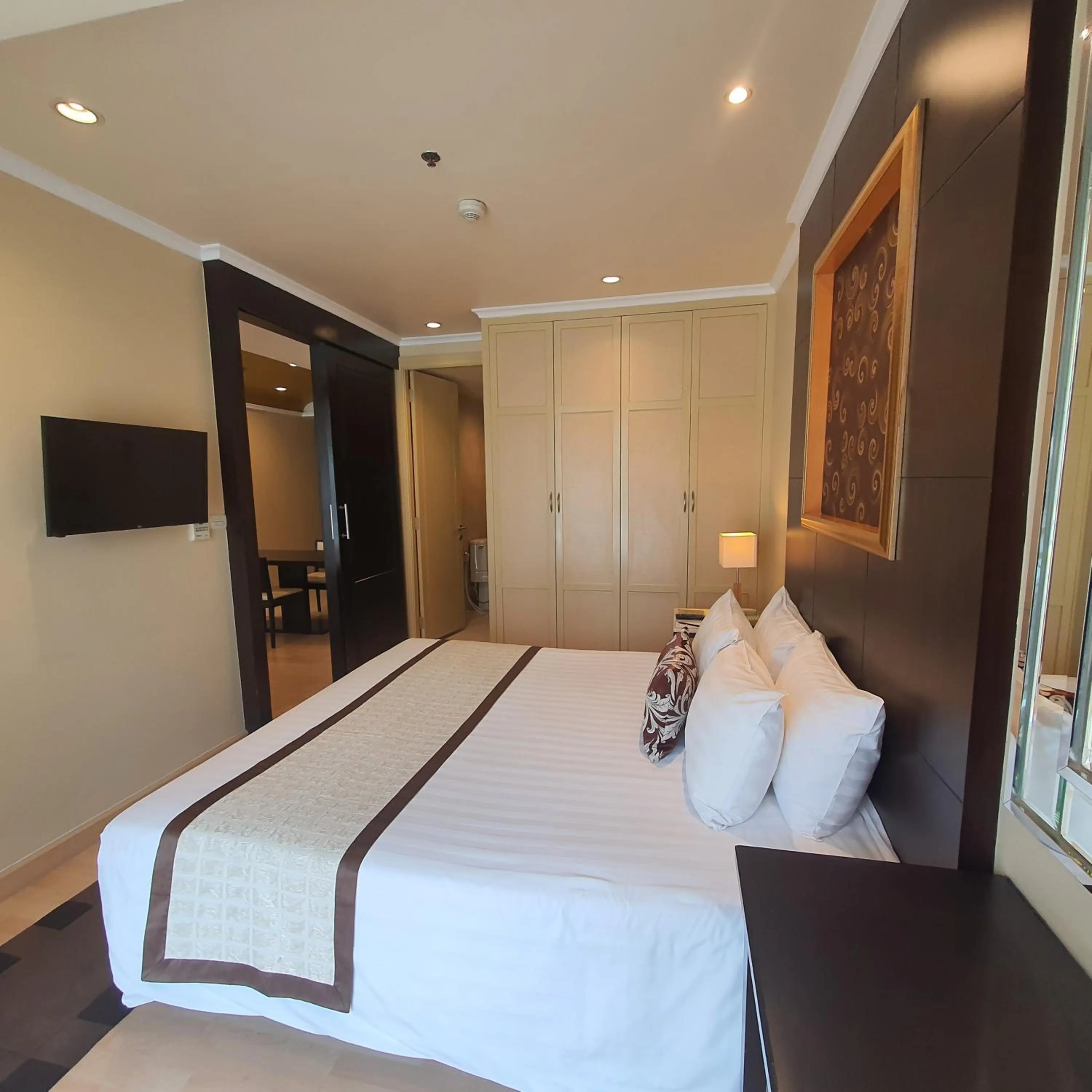 Bedroom, Bed in Admiral Premier Bangkok