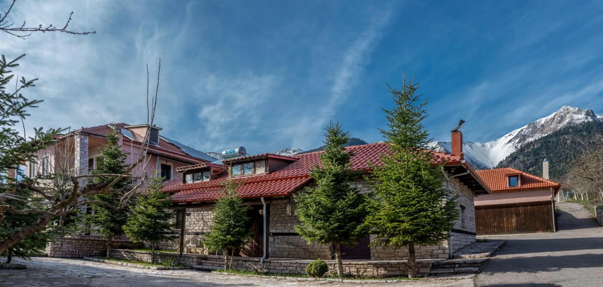 Facade/entrance in Mountain House