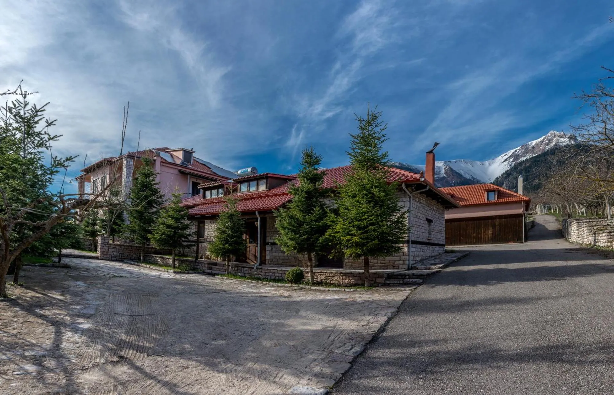 Facade/entrance in Mountain House