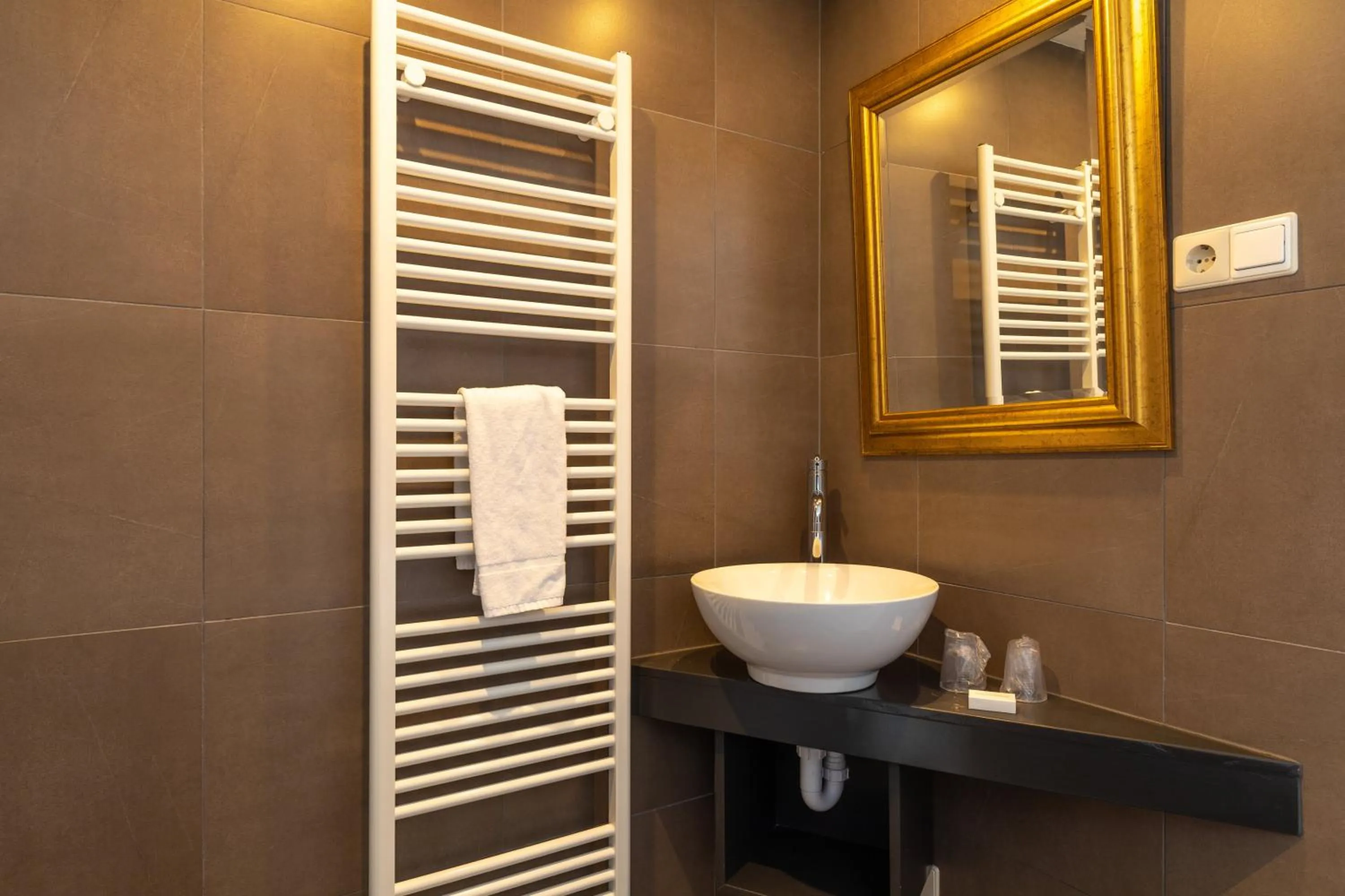 Bathroom in Stadshotel Doesburg