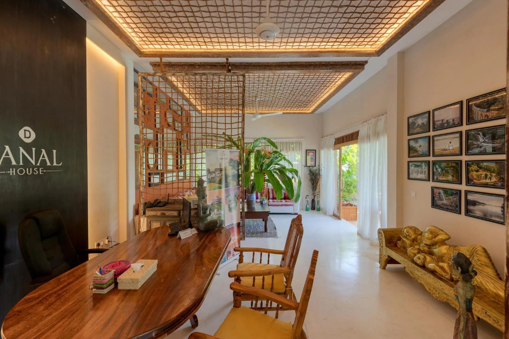 Lobby or reception in D Canal House