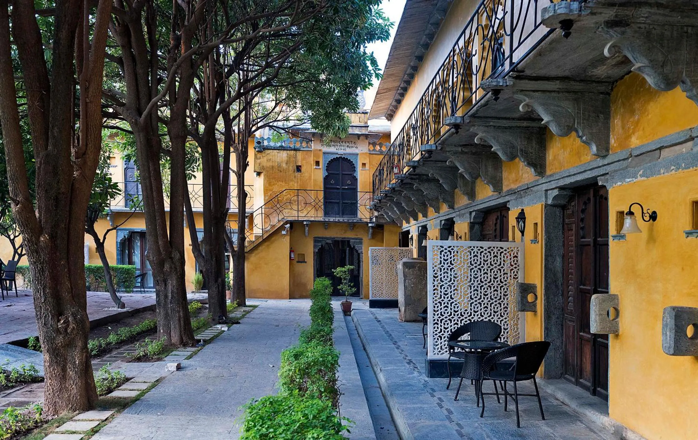 Area and facilities in Gogunda Palace