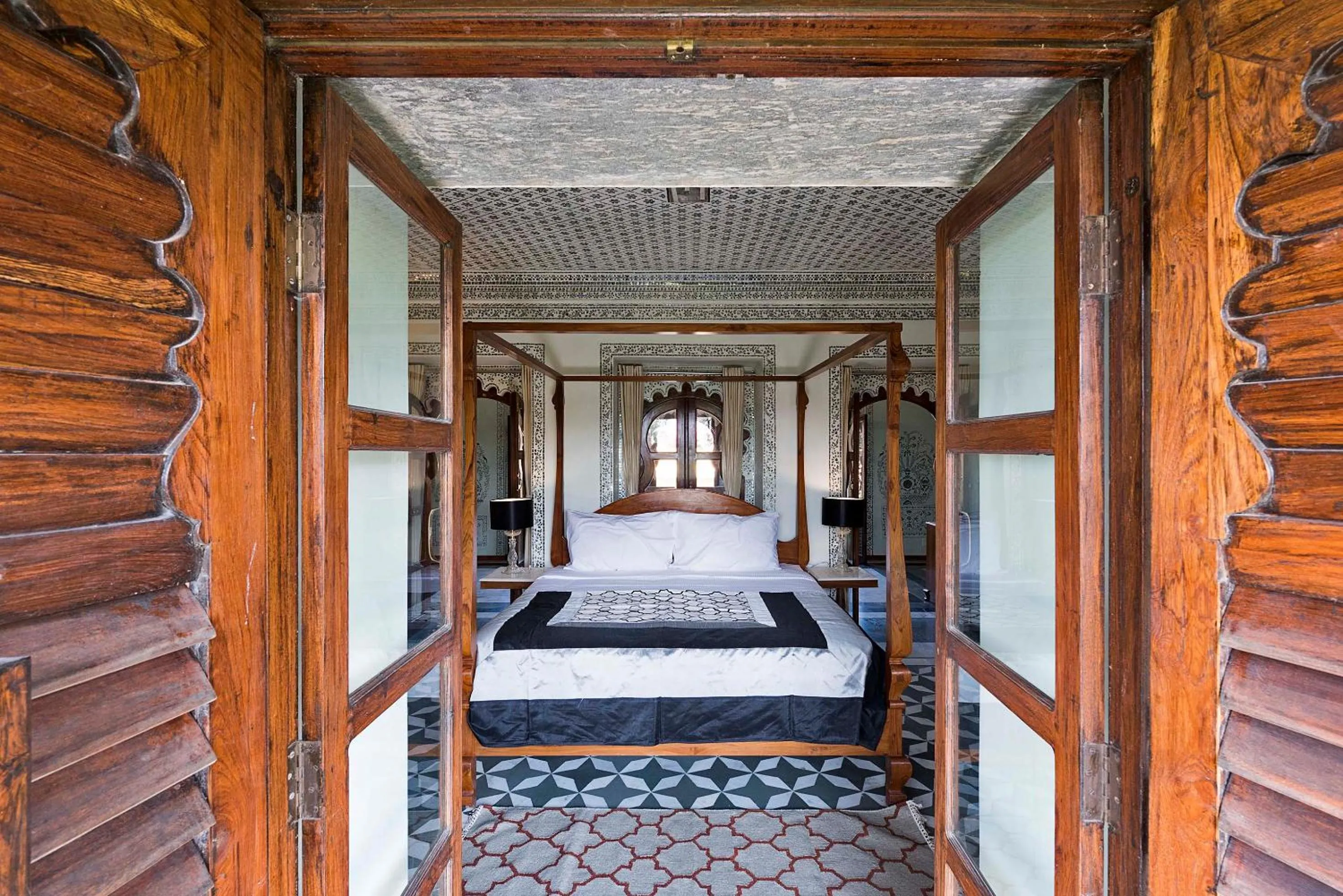 Bed in Gogunda Palace