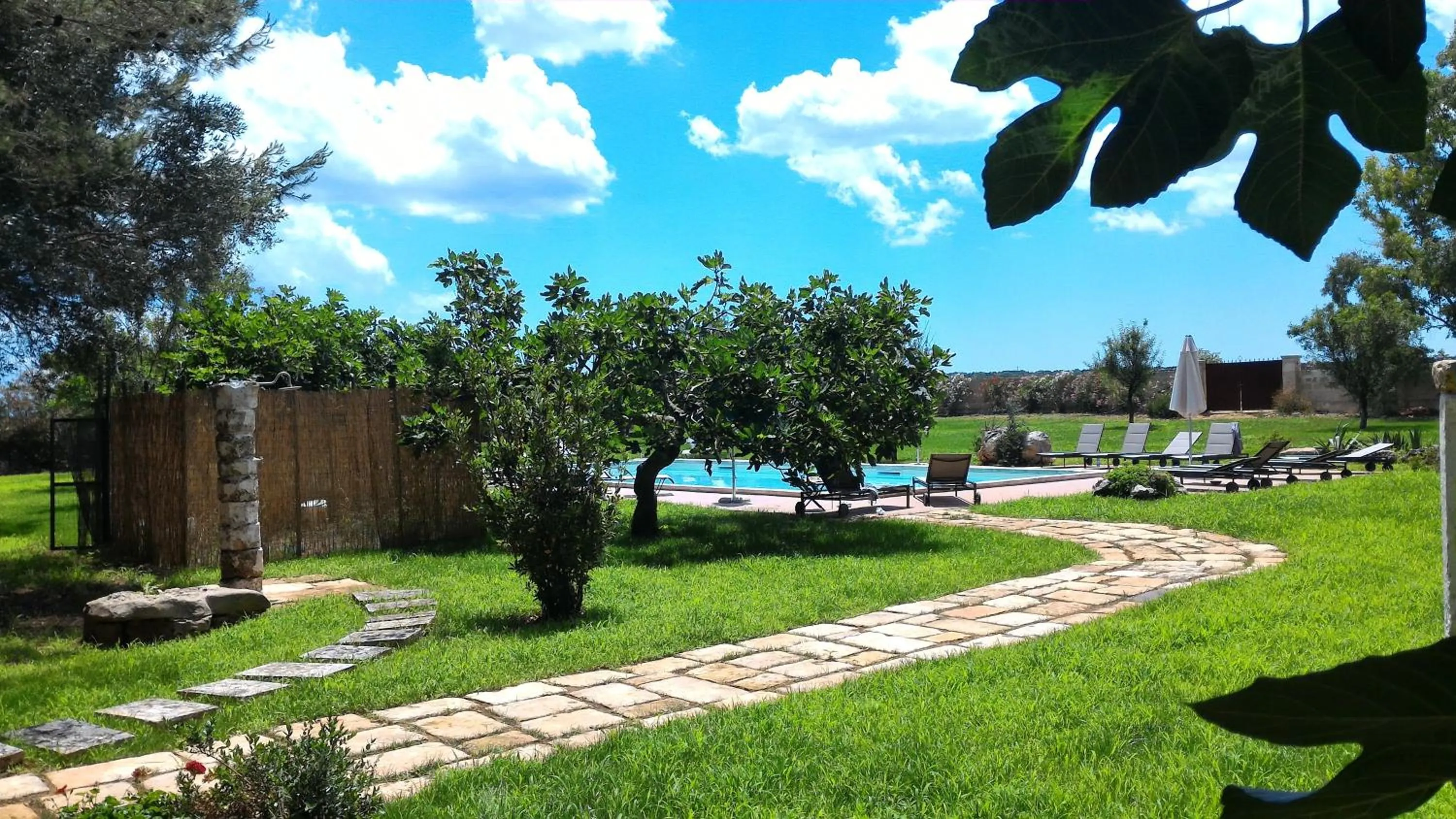 Pool view in Masseria Cristo