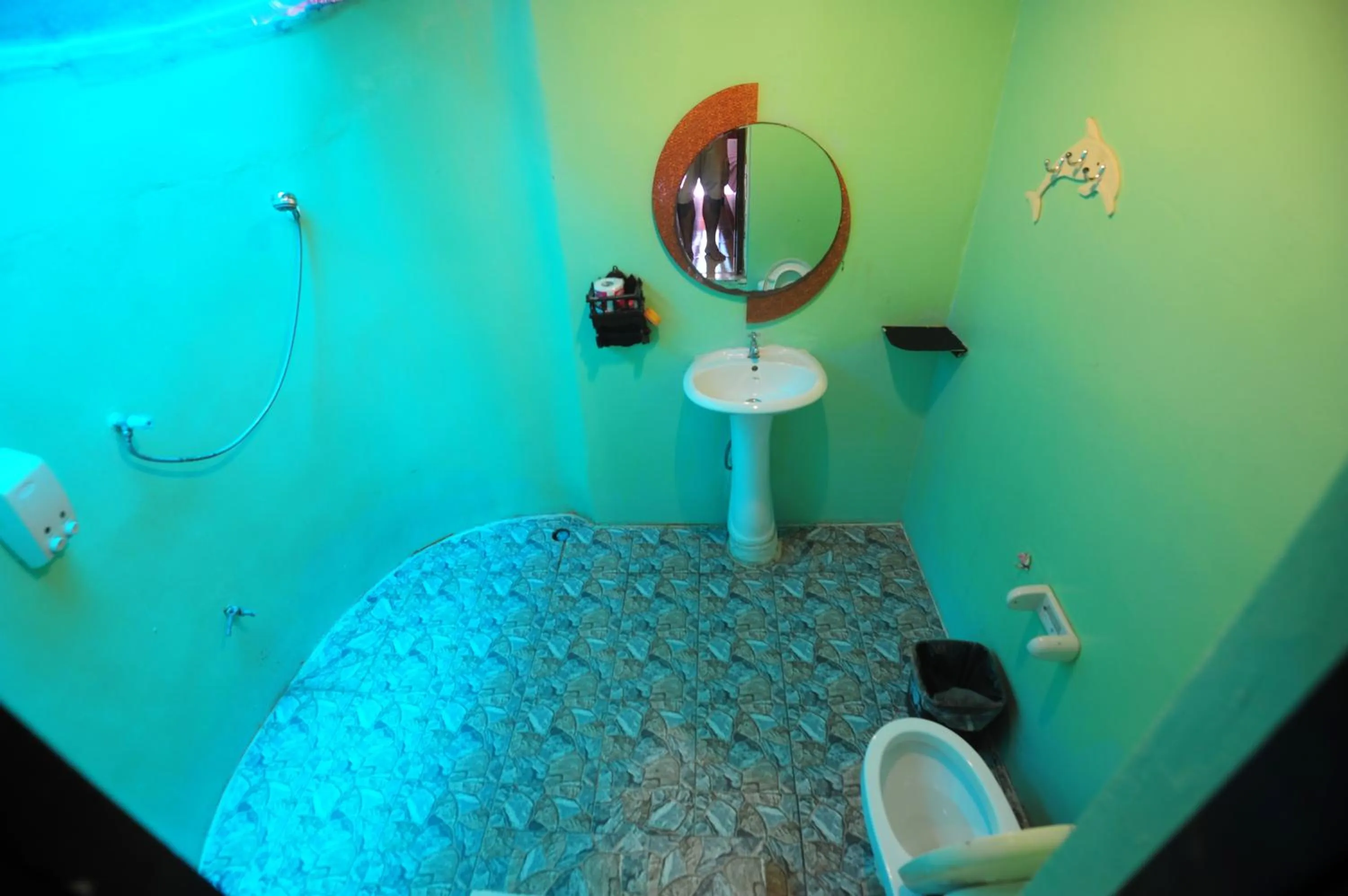 Shower in Phi Phi Twin Palms Bungalow