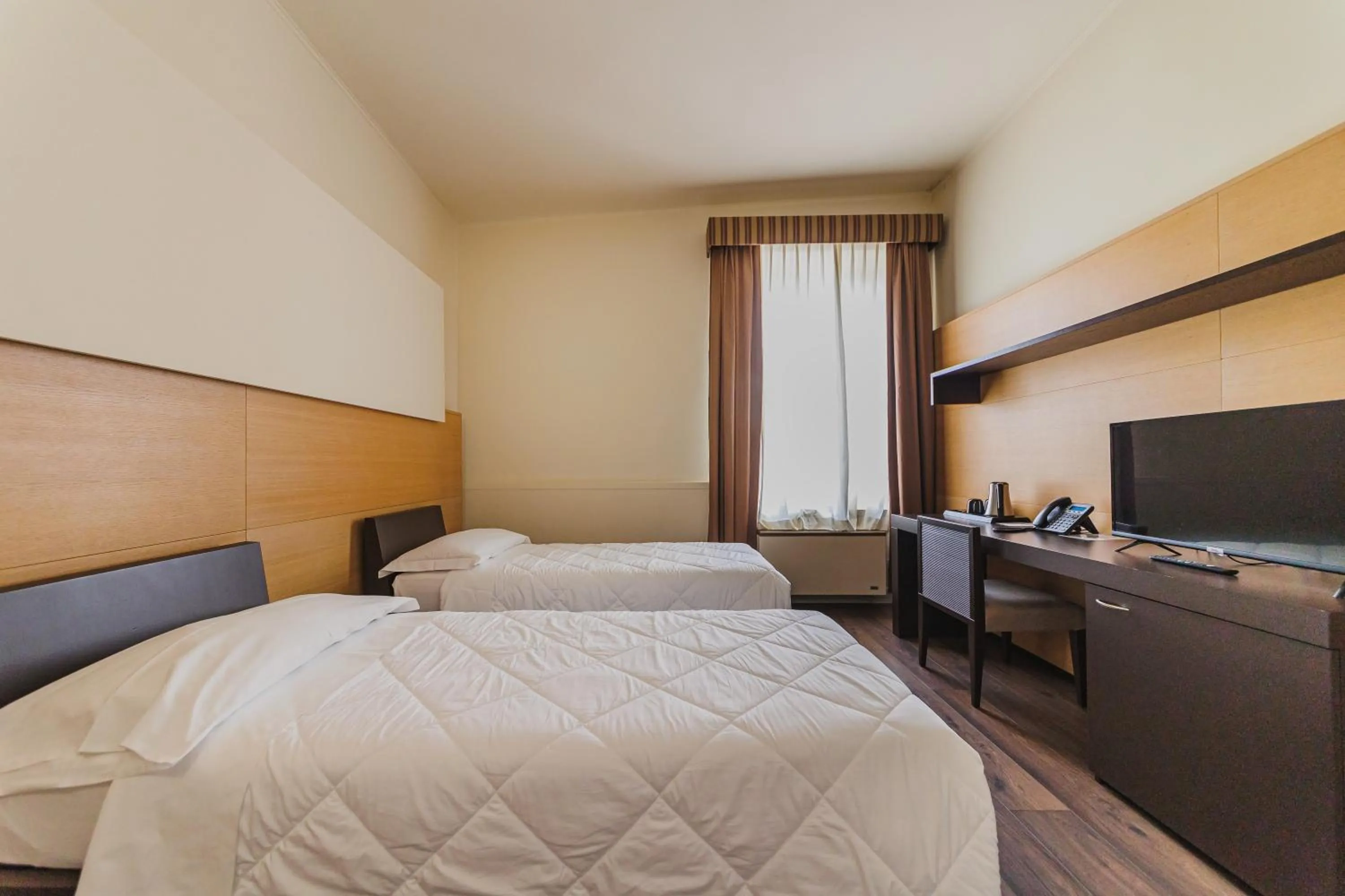 Economy Triple Room - single occupancy in Hotel San Nicola