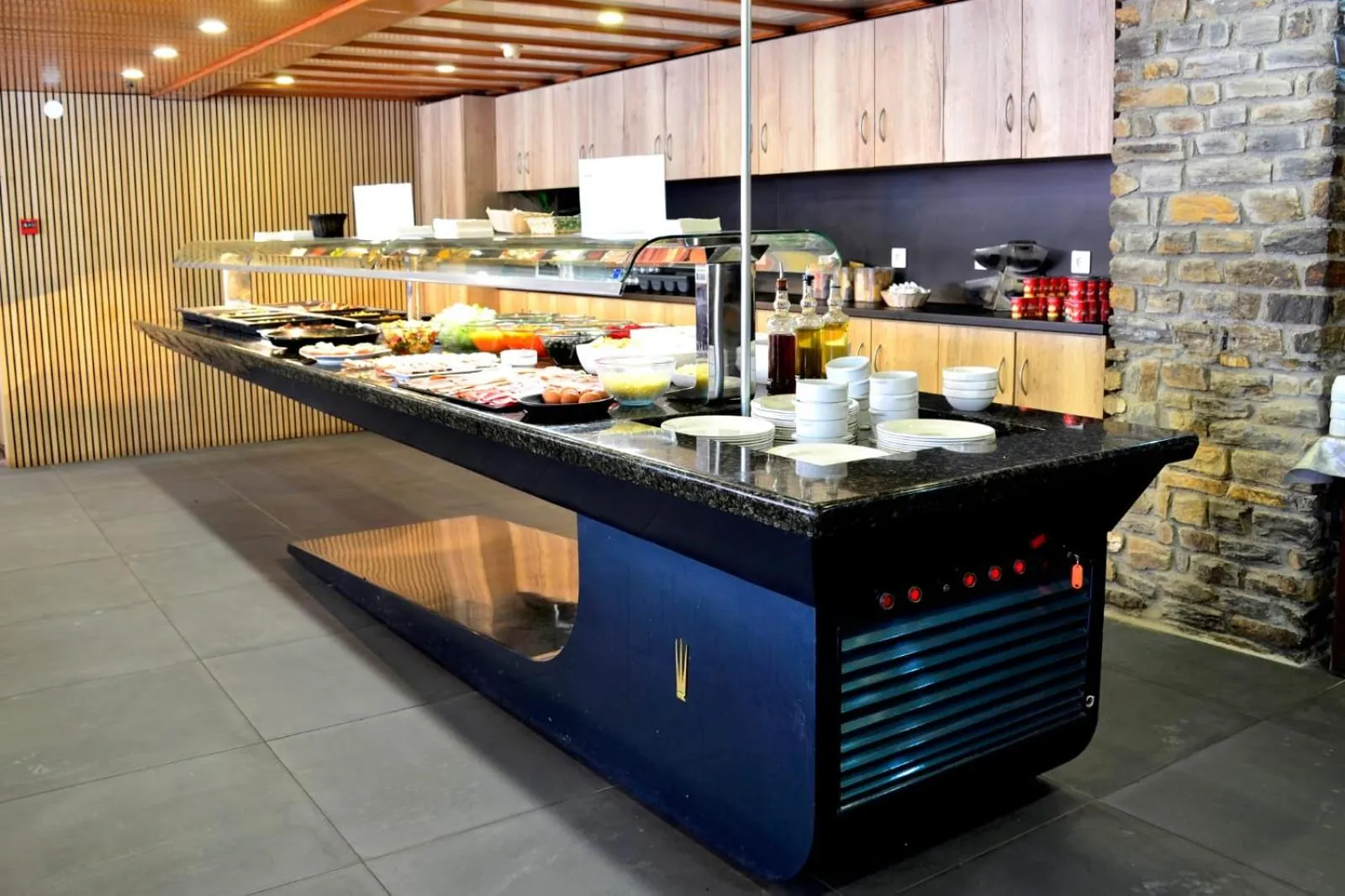 Buffet breakfast in Cal Ruiz