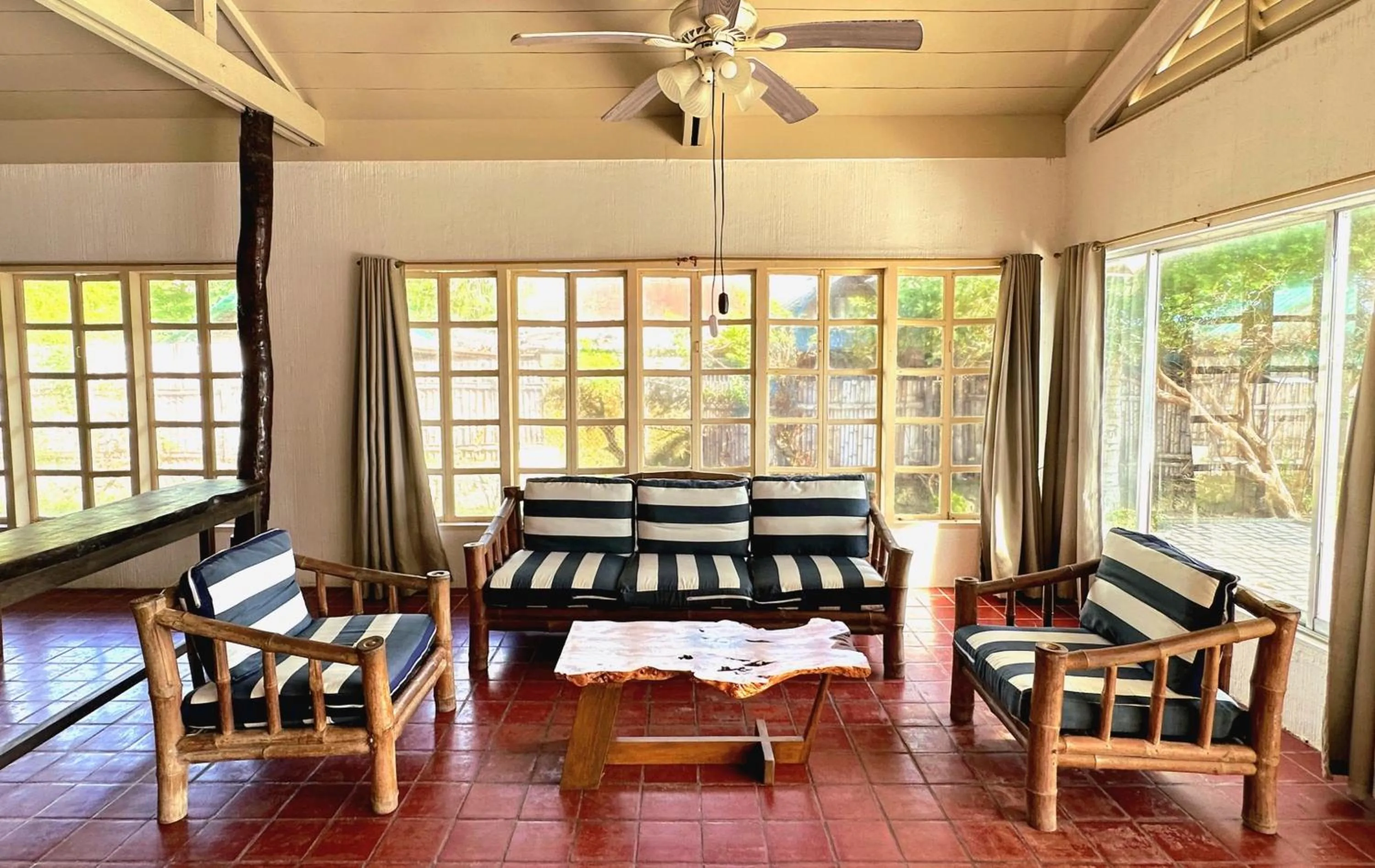 Living room in White House, Batangas
