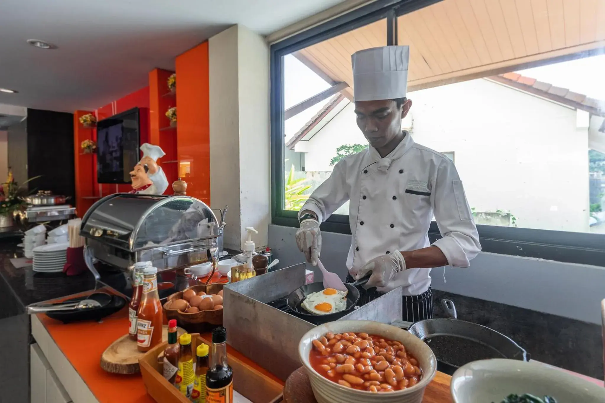 Buffet breakfast in Diamond Cottage Resort & Spa Buffet breakfast in Diamond Cottage Resort & Spa