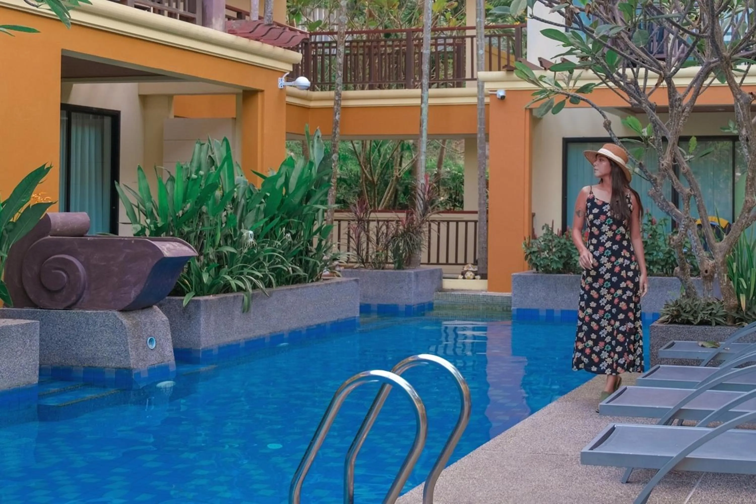 Garden in Diamond Cottage Resort & Spa