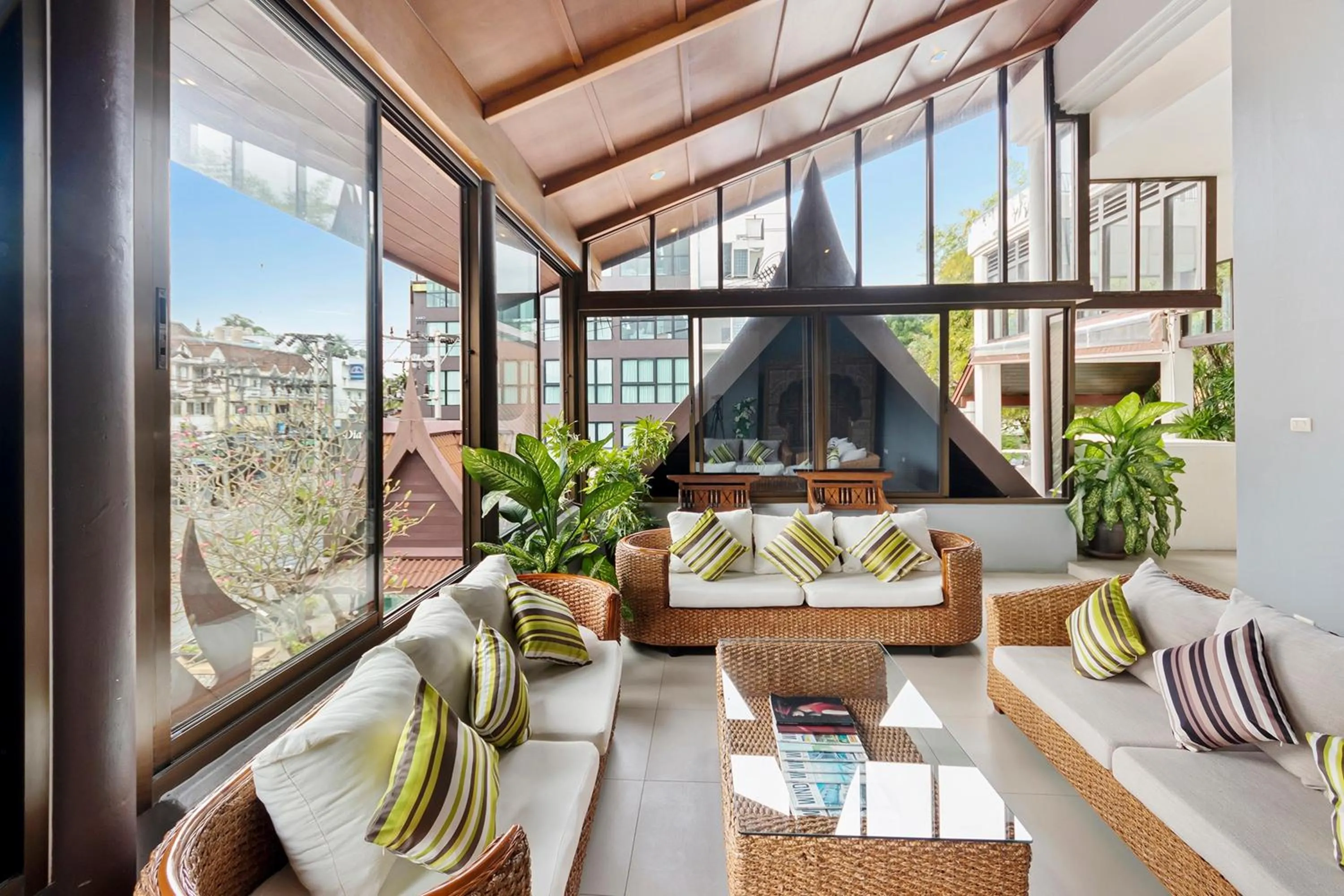 Lobby or reception in Diamond Cottage Resort & Spa