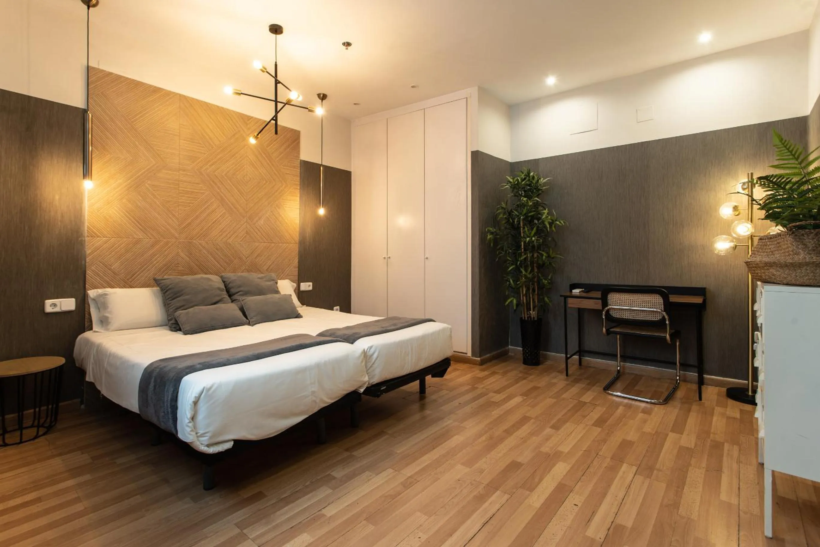 Bed in SUITES YOU Zinc