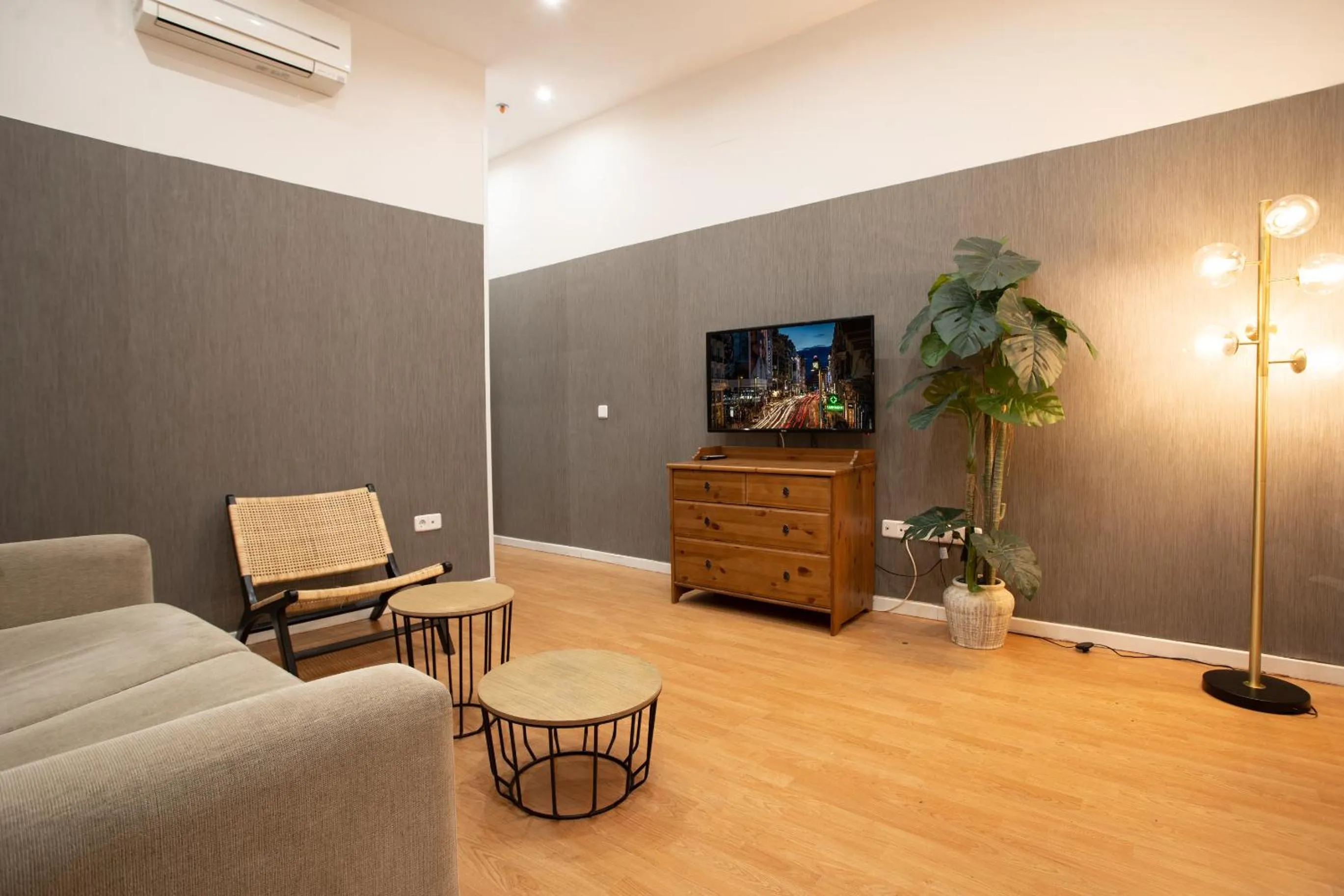 Living room in SUITES YOU Zinc