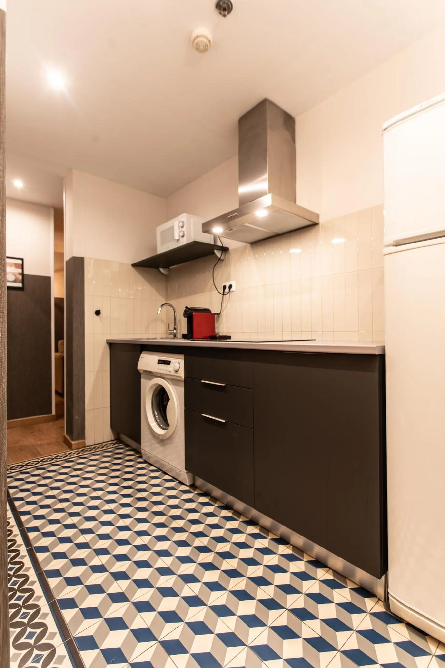 kitchen in SUITES YOU Zinc