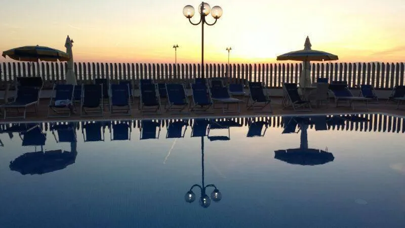 Swimming pool in Hotel Mare