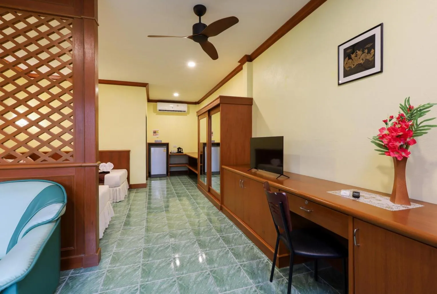 Bedroom in The Golddiggers Resort