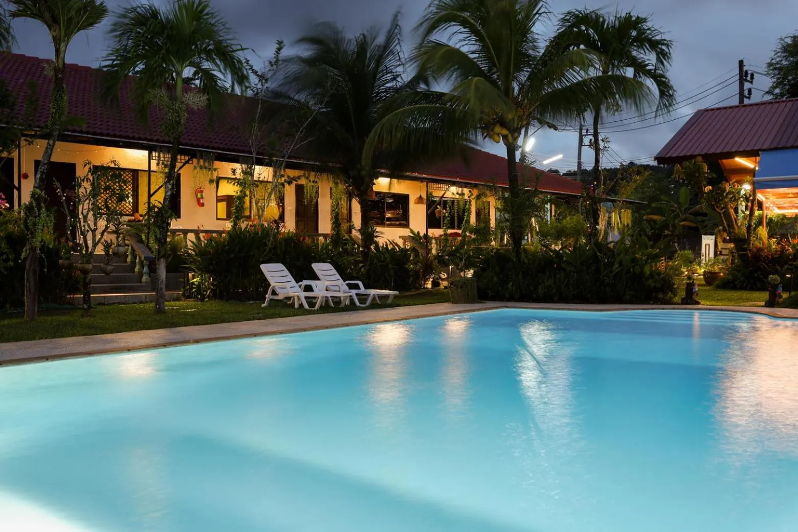 Swimming pool in The Golddiggers Resort