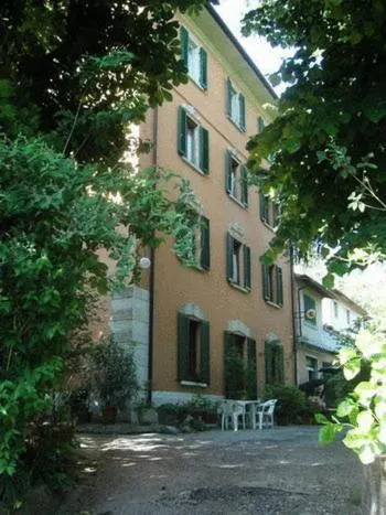 Facade/entrance in Albergo Ristorante Guidi